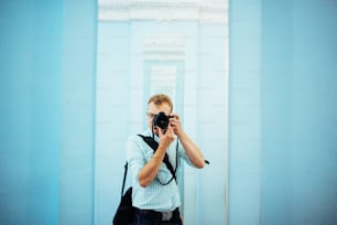 Fotógrafo en un espejo