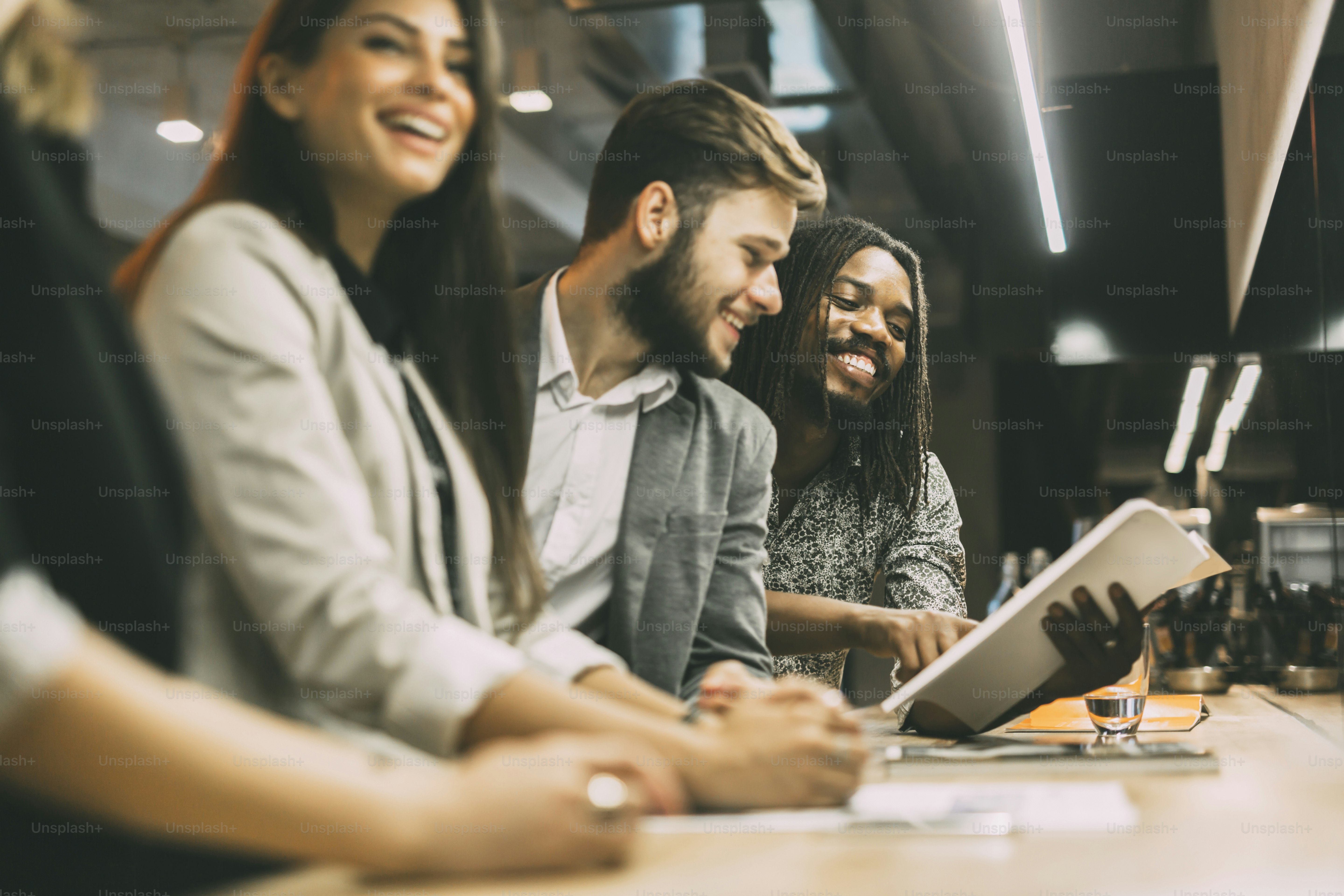 premium_photo-1658527163057-95fa5e618ee2?ixid=M3wxMjA3fDB8MXxzZWFyY2h8OHx8Y3VycmVudCUyMGV2ZW50cyUyMGluJTIwdGhlJTIwbmV3c3xlbnwwfHx8fDE3NjQxMDUxNzB8MA\u0026ixlib=rb-4.1.0