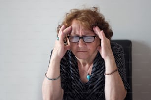 Depression einer älteren FrauDepression einer älteren Frau