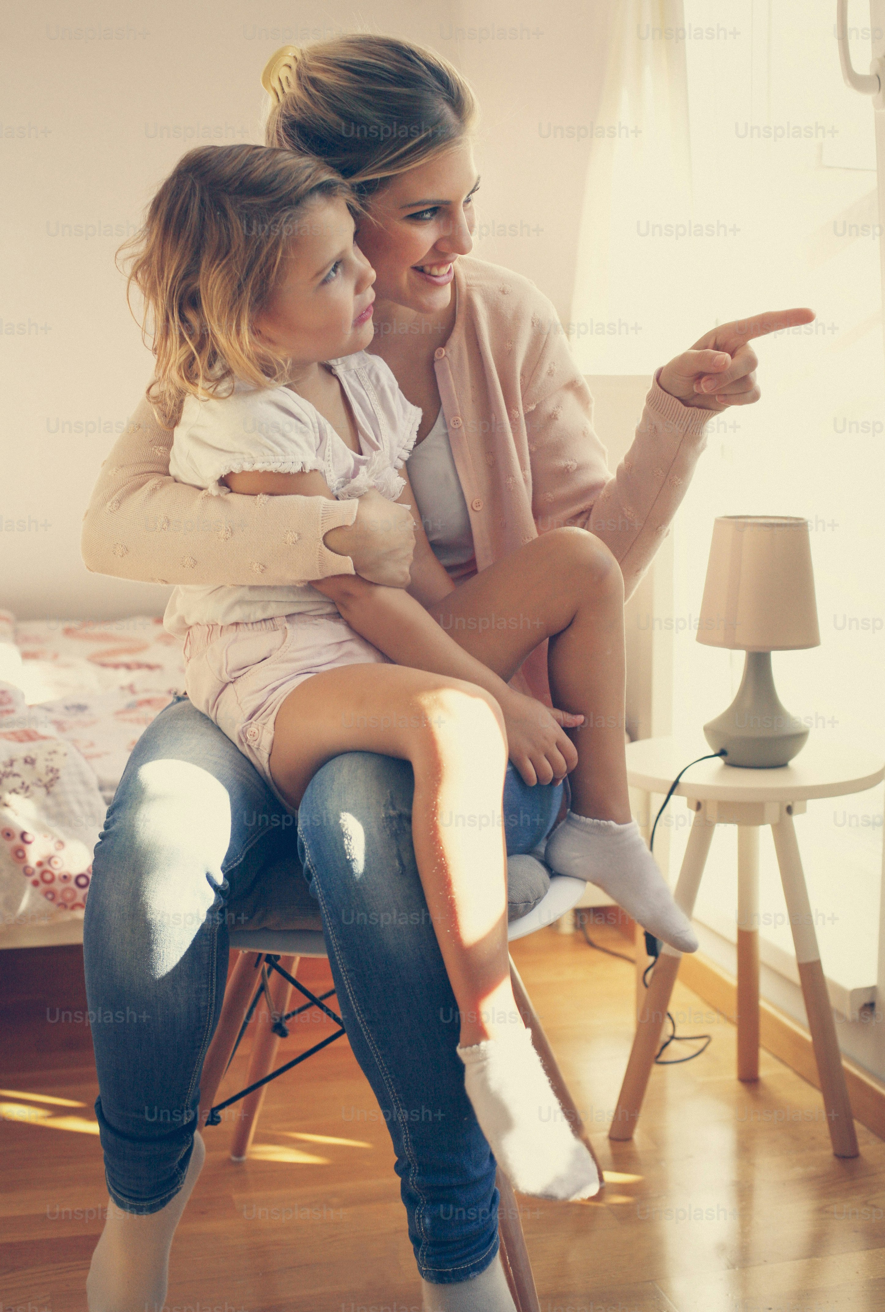 500+ photos parents et enfants | Téléchargez des images gratuites sur  Unsplash, image size:3000x4447