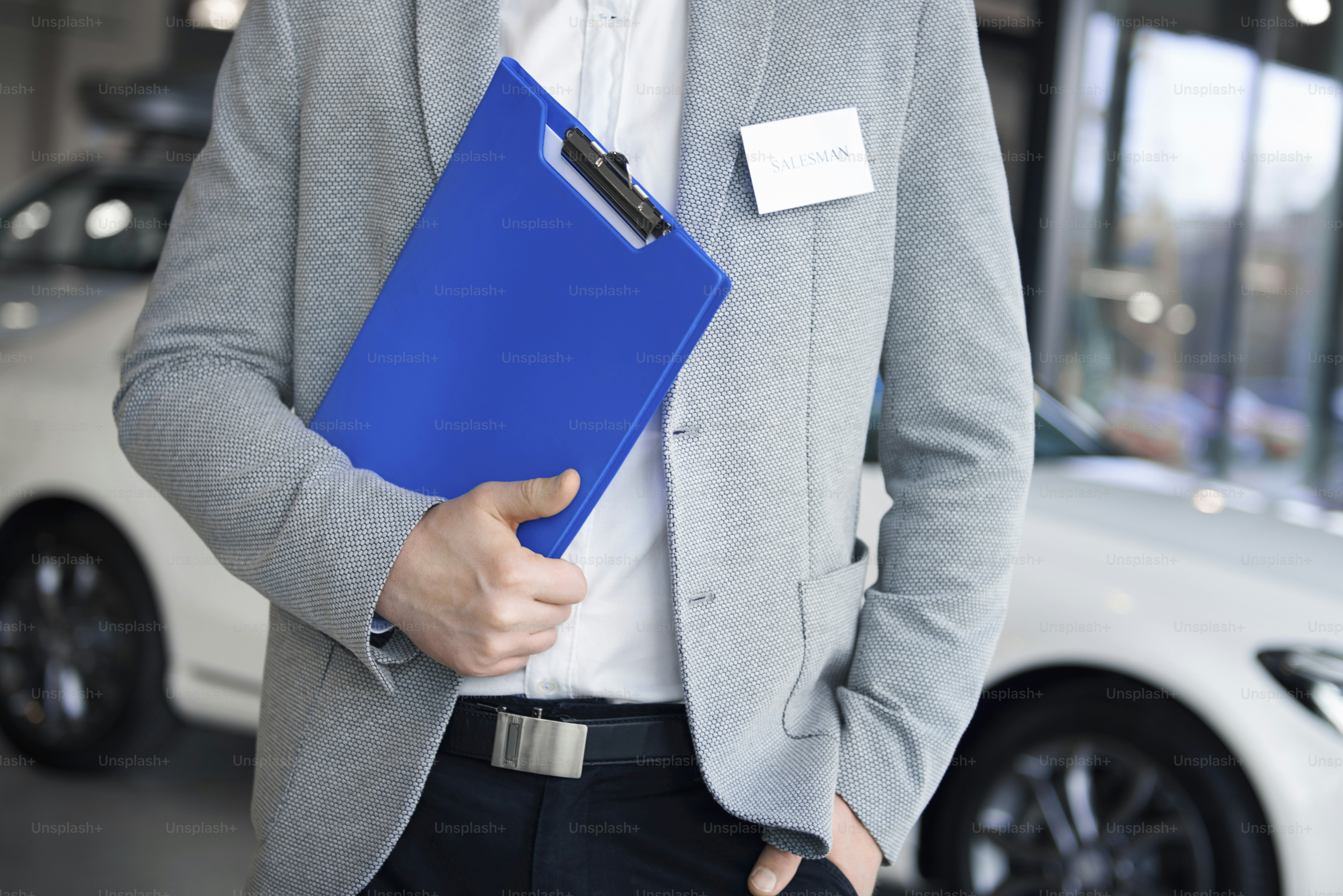 Organized salvage pickup documents arranged before vehicle transfer appointment