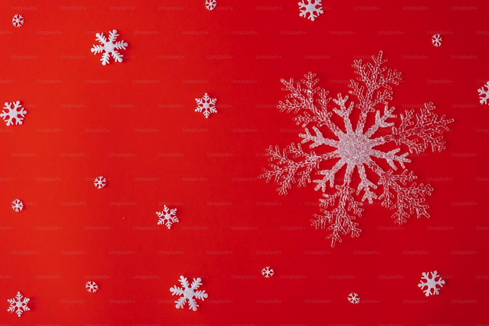 White snowflakes Christmas decorations on blue background. Pattern of  snowflakes, Christmas card. photo – Horizontal Image on Unsplash