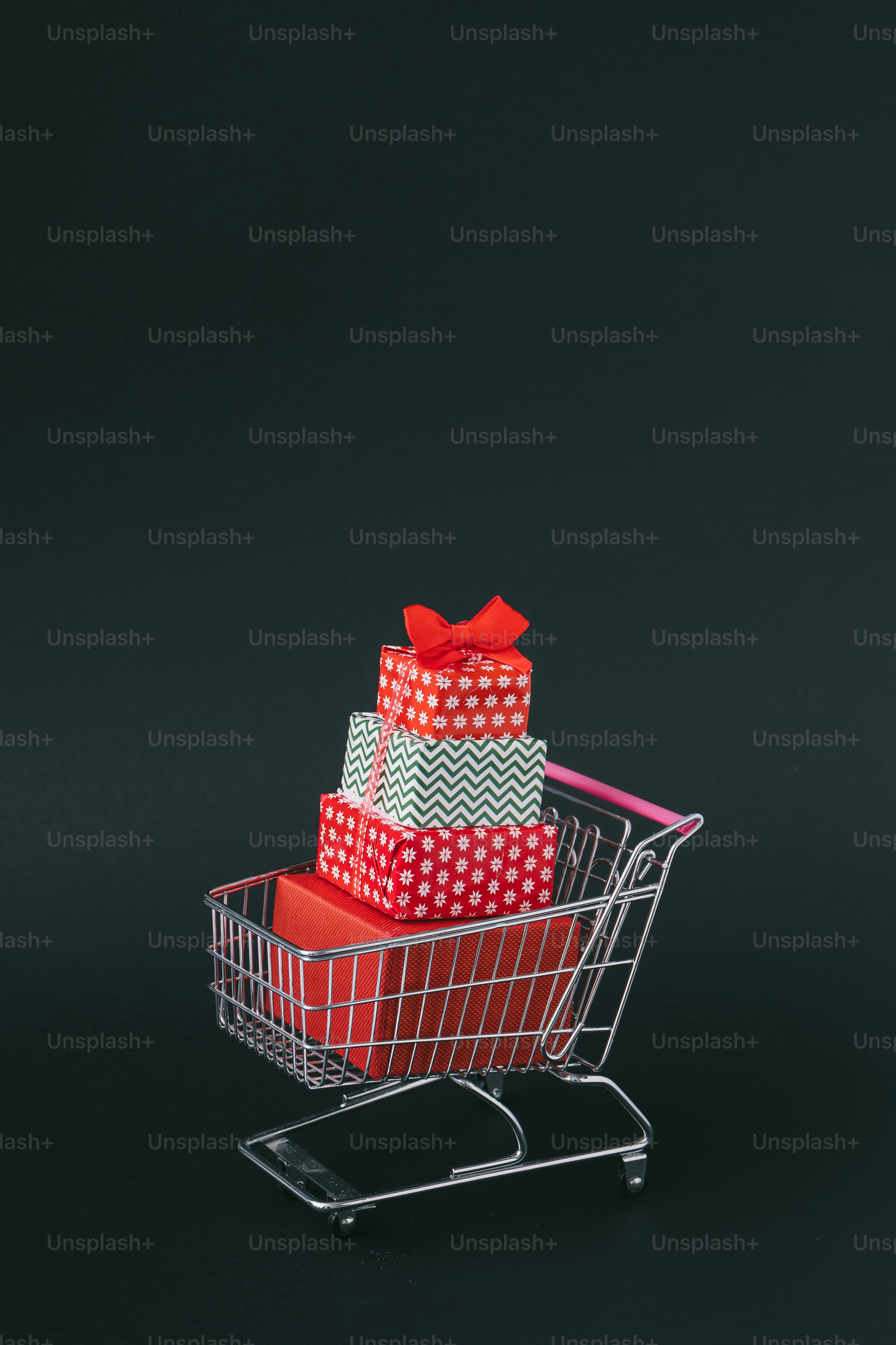 Minimal Black Friday sale concept.