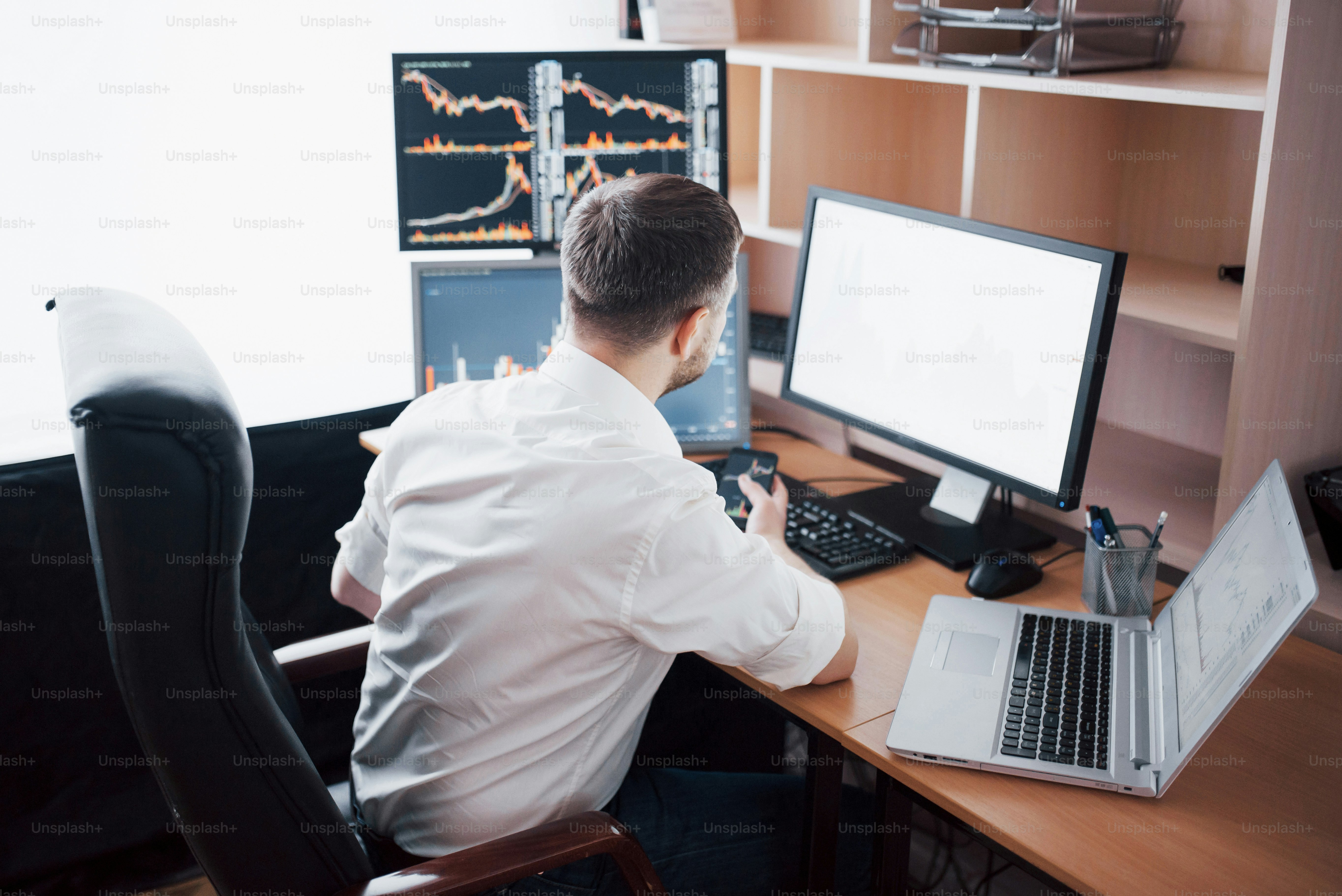 Shareholder image