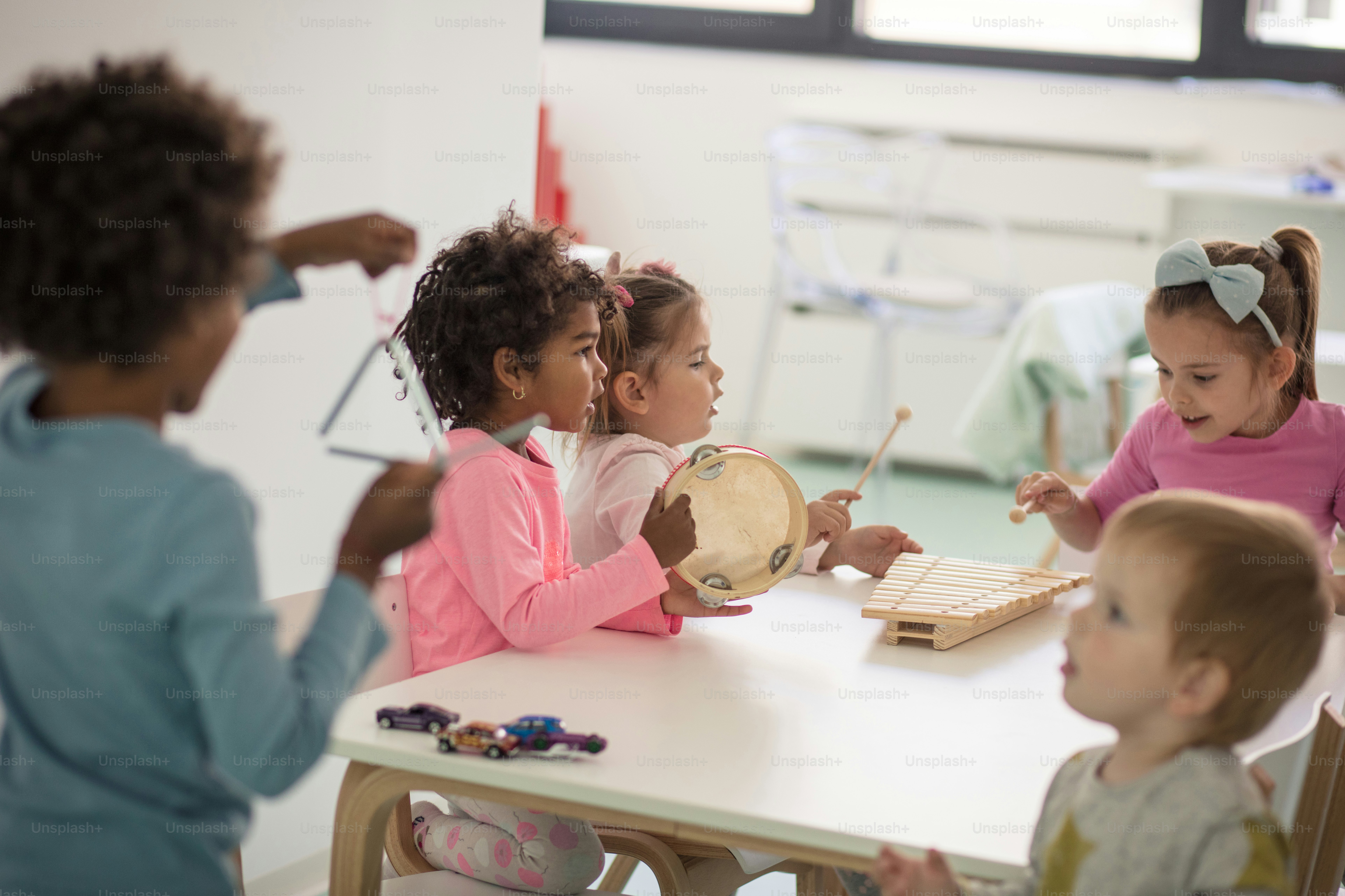 Getting it right together. Children in preschool.