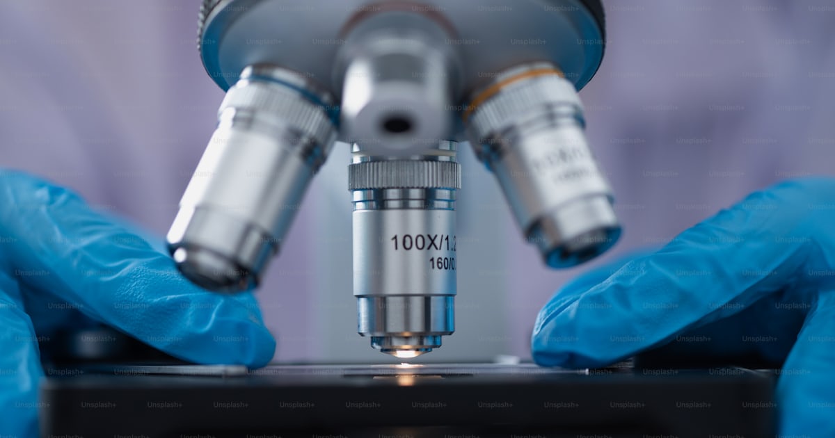 Close-up of Microscope lens, science tools microscope in laboratory ...