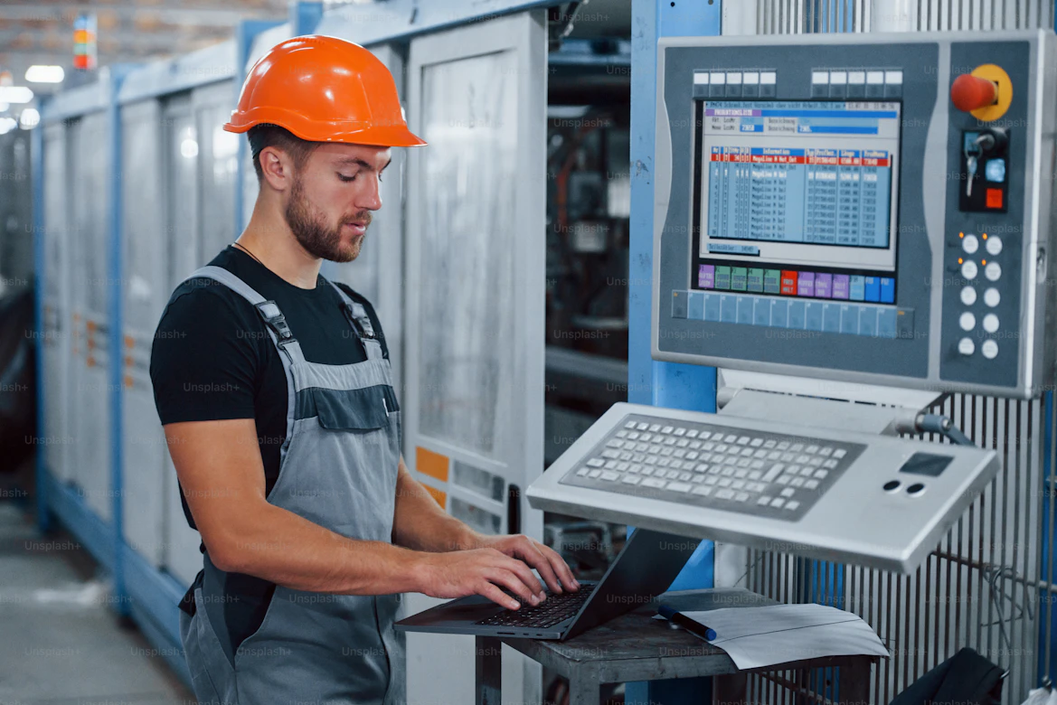 Worker setting up automatic savings from a regular paycheck