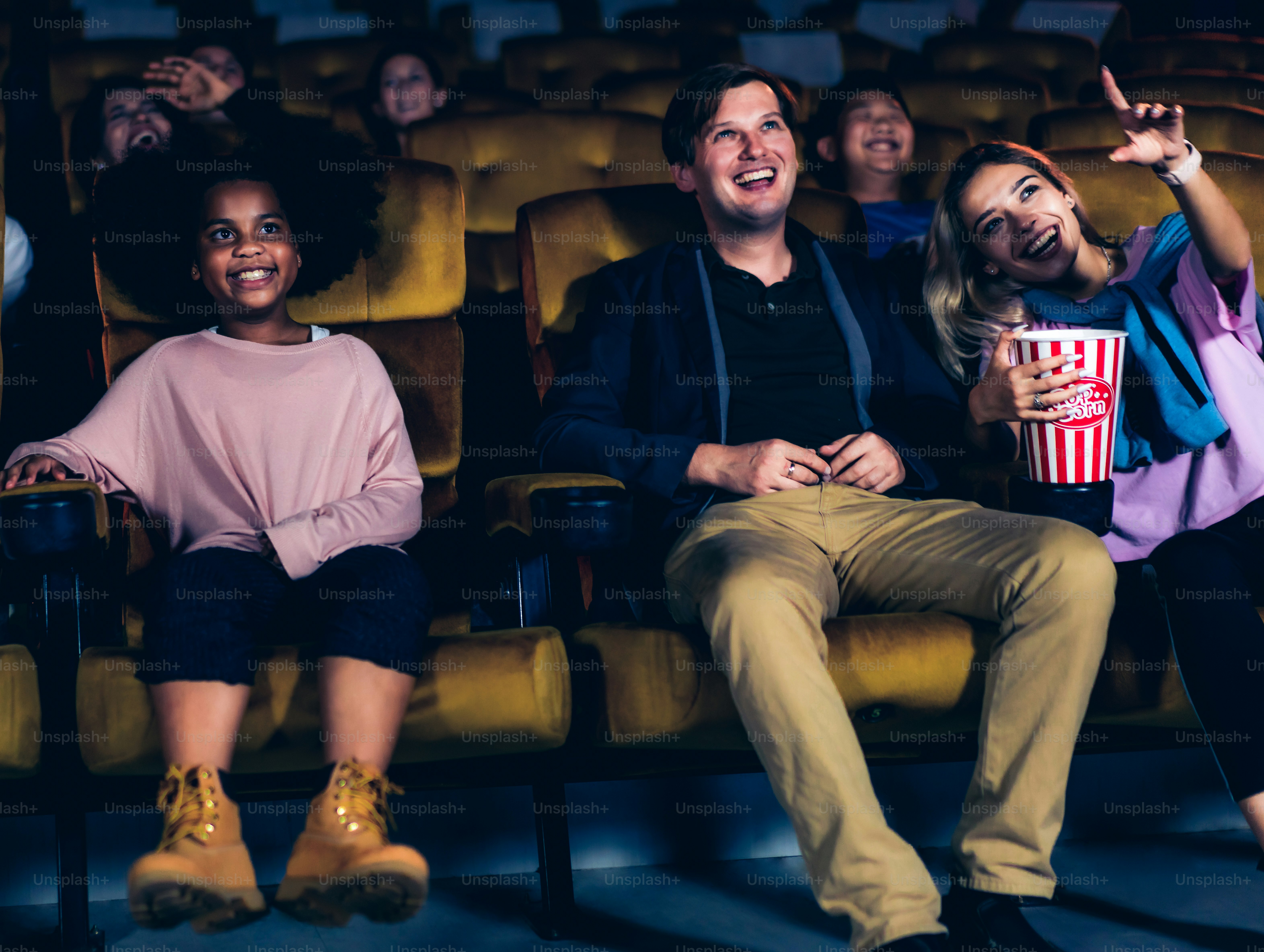 Watching Movies Pictures | Download Free Images on Unsplash