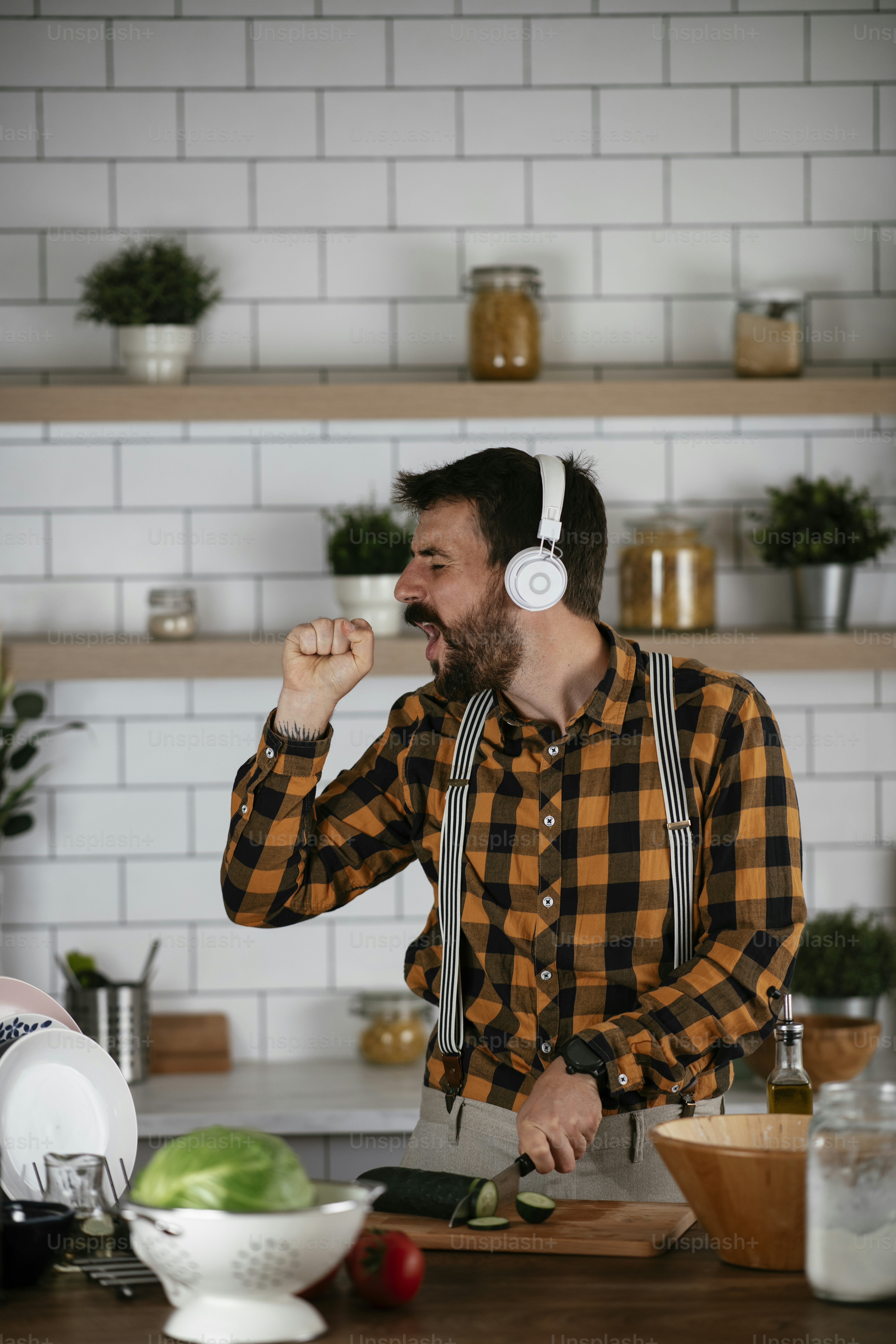 premium_photo-1661504751725-f998a12a6471?ixid=M3wxMjA3fDB8MXxzZWFyY2h8MTN8fGh1bW9yb3VzJTIwY29mZmVlJTIwc3dlYXRzaGlydHN8ZW58MHx8fHwxNzcwNDE4NzI2fDA\u0026ixlib=rb-4.1.0