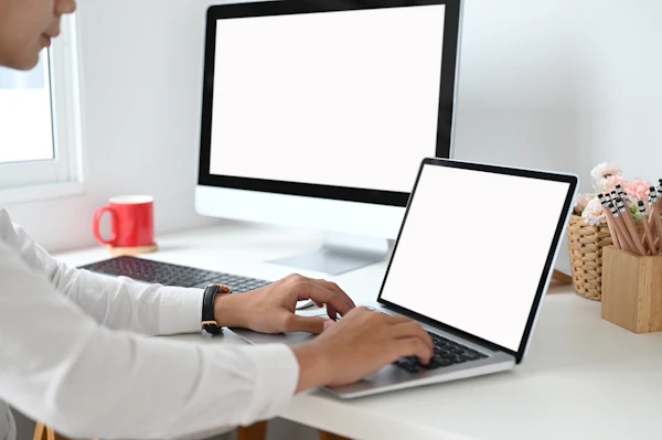 Internship vs Job: What Should Engineering Students Prioritise?