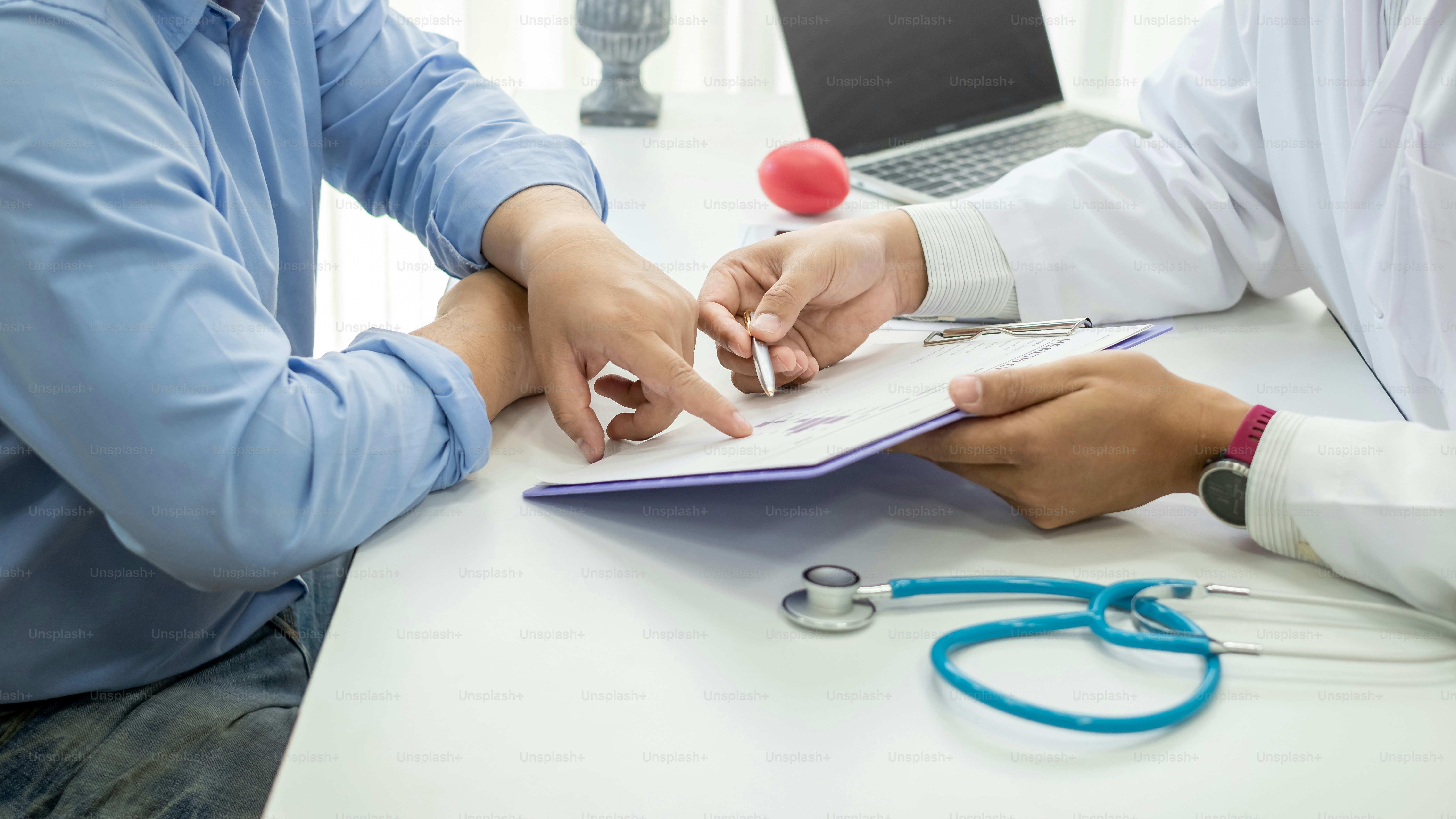 香港控股公司稅務合規要求詳解