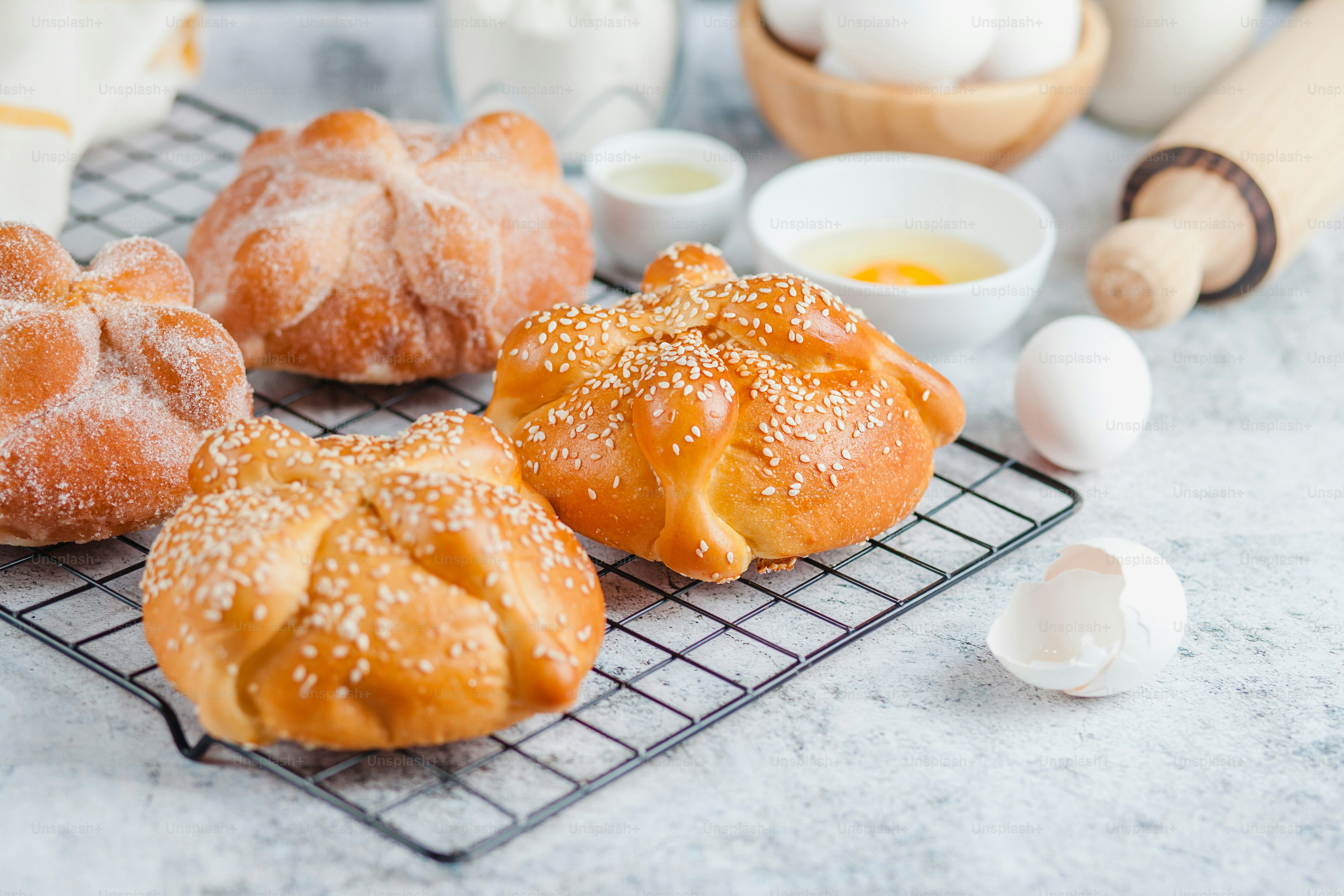 Pan de Muerto, ingredientes para la receta de pan mexicano tradicional para el día de muertos en México