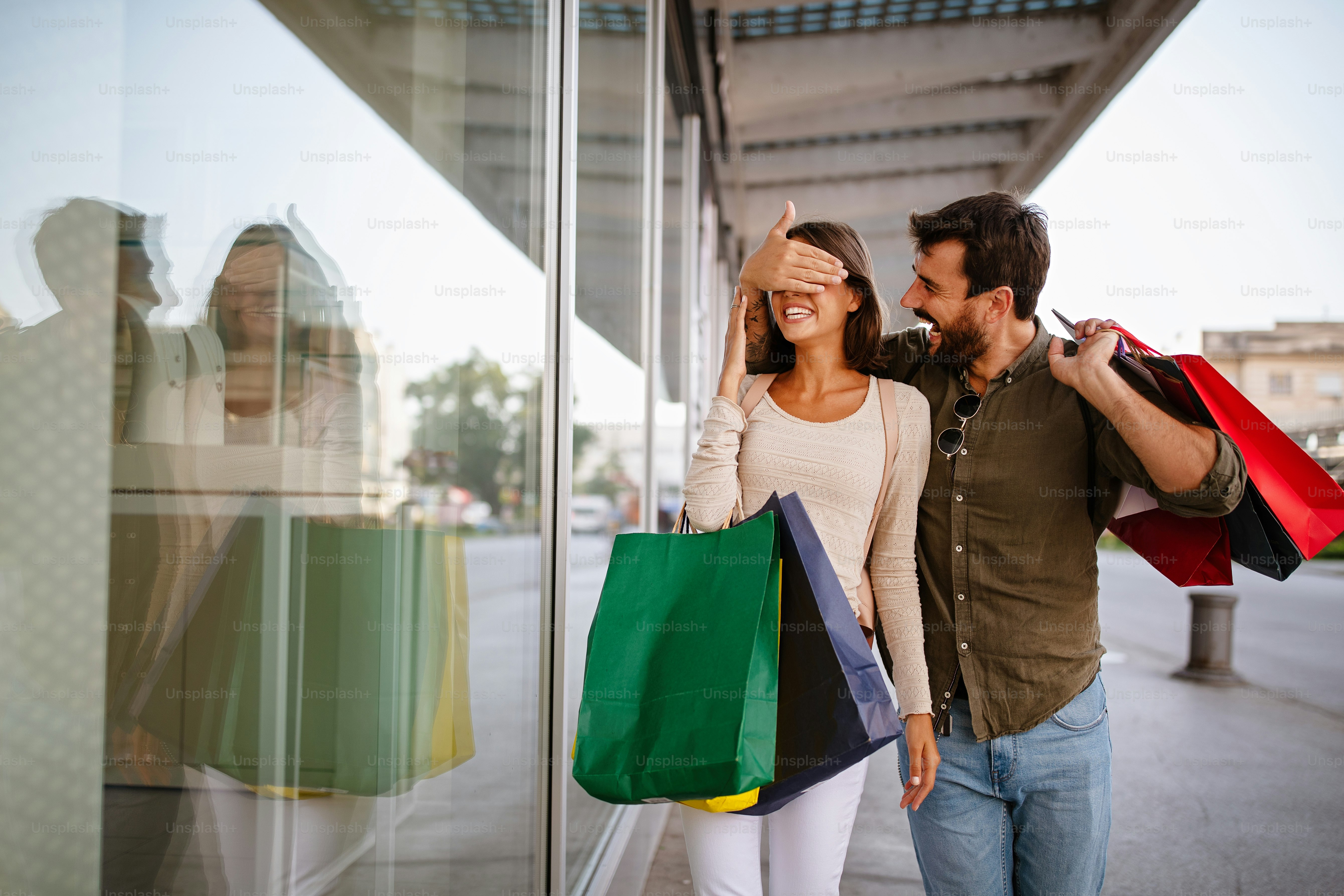10 Reasons Repeat Customers Choose Slingshot Rentals Again