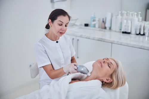 Tratamiento láser en clínica estética