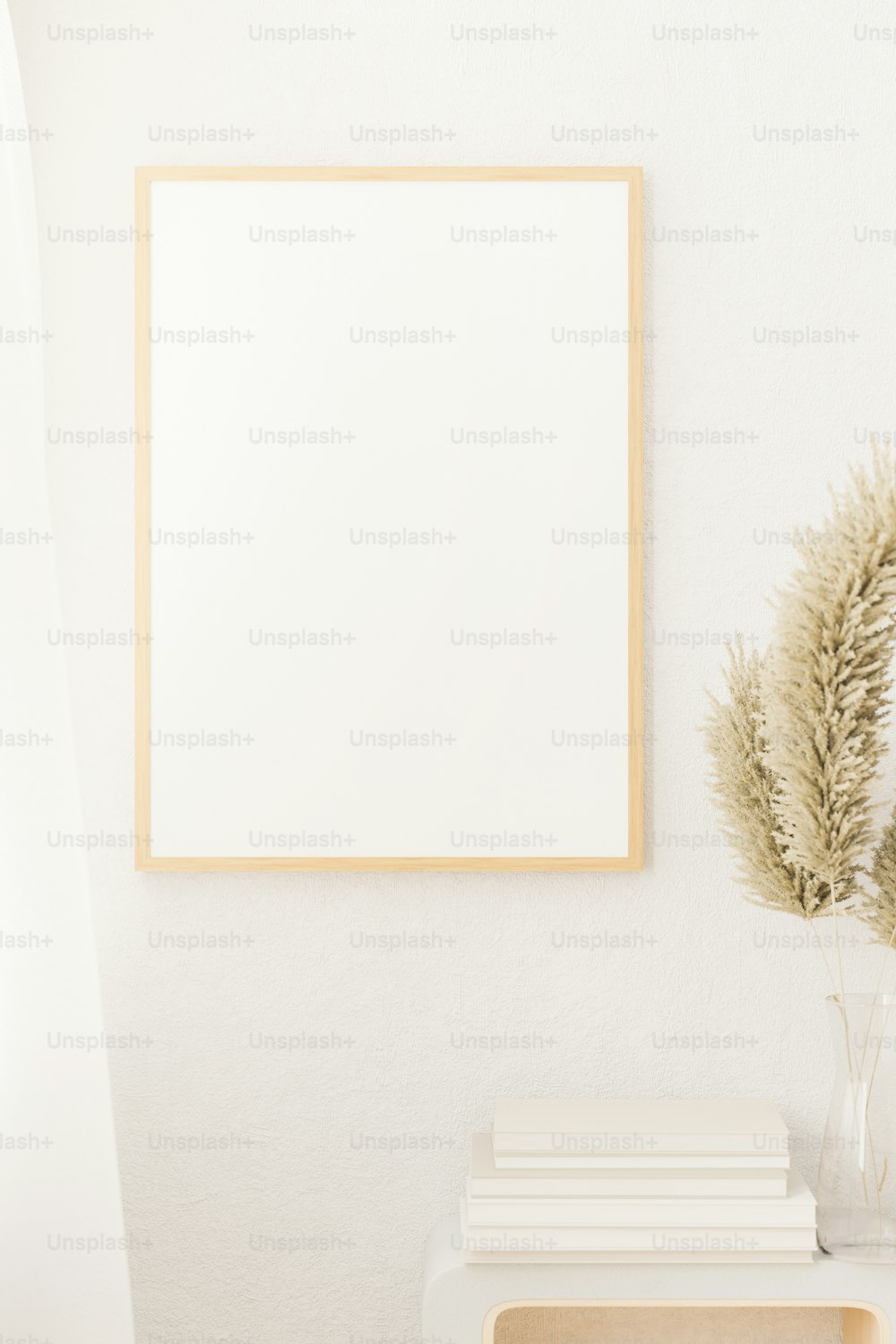 Lienzo blanco vertical, colgado en la: vector de stock (libre de regalías)  1851549091