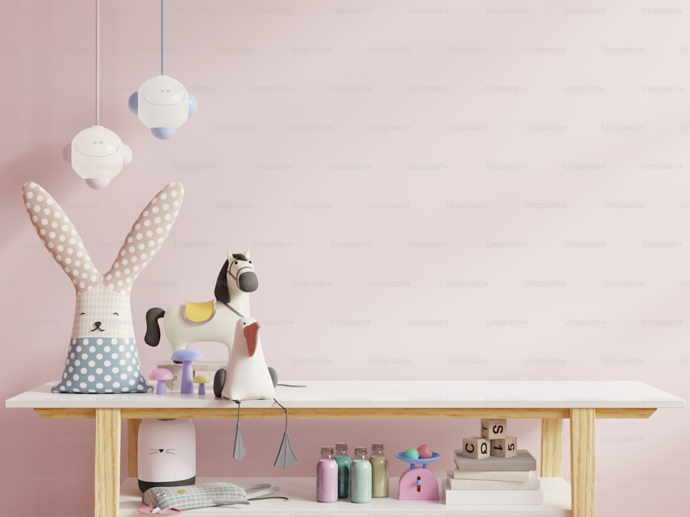 薄いピンク色の壁の背景.3dレンダリングで子供部屋の壁のモックアップ