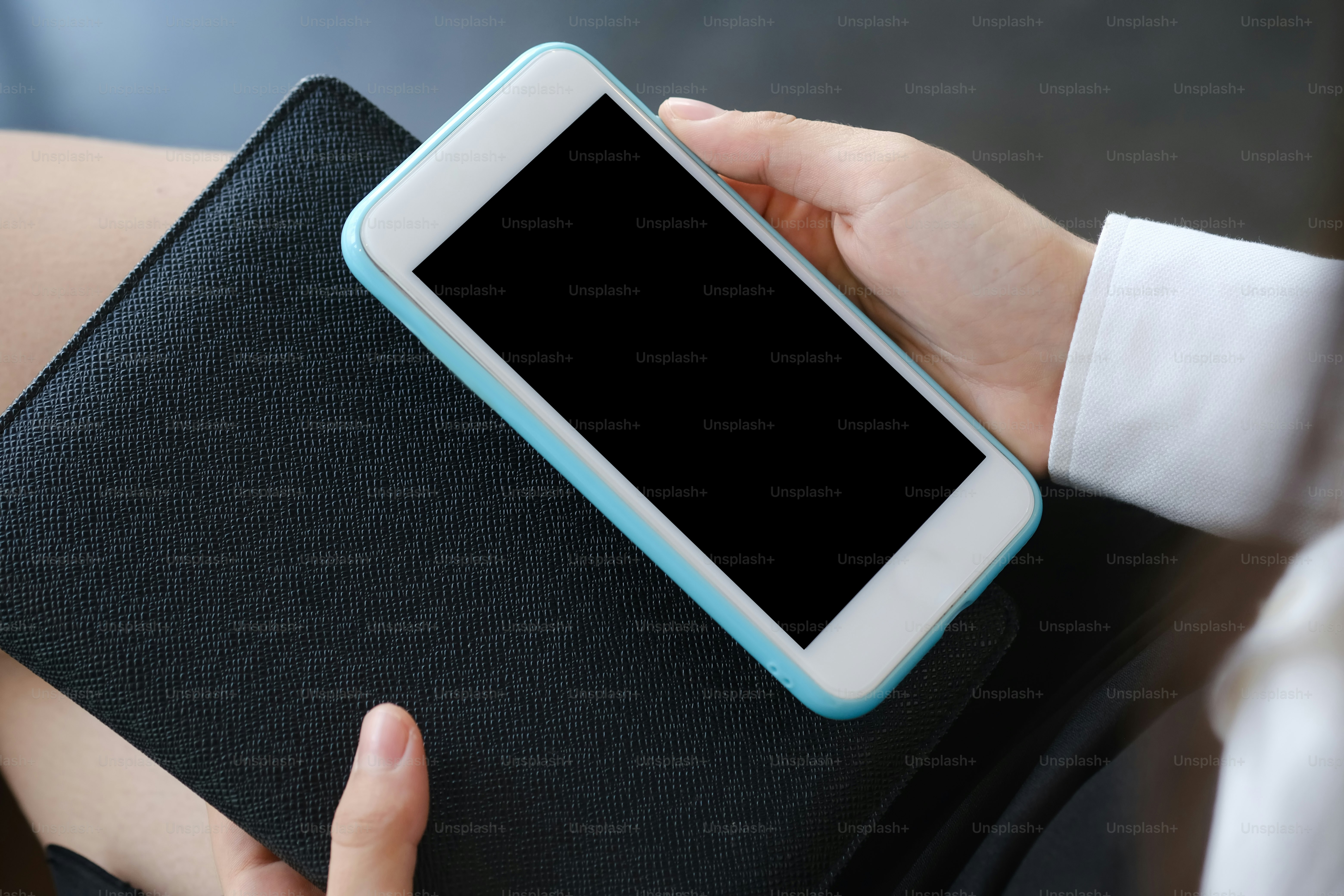 18 Portable Smart Gadgets to Shop in 2025