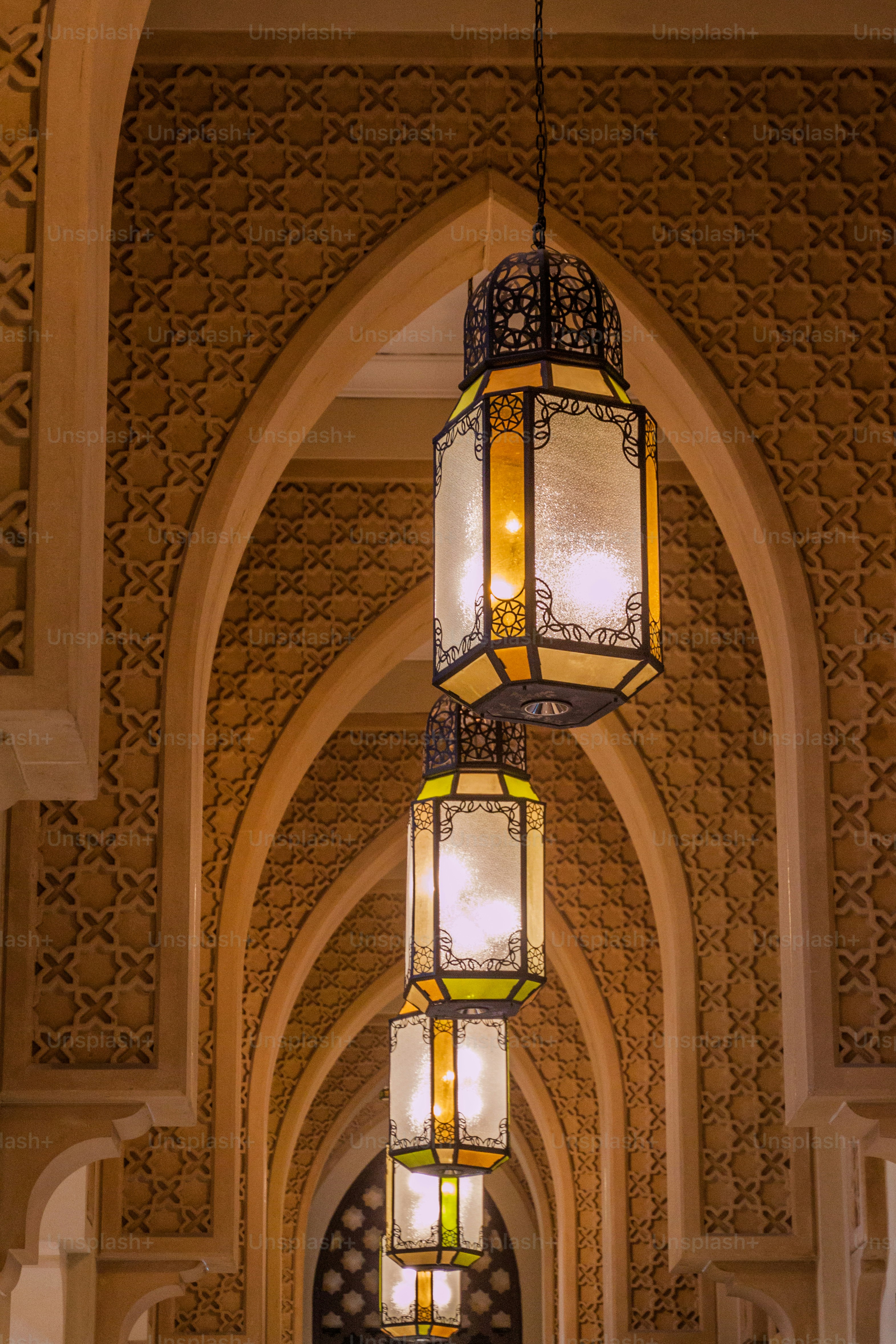 Lamps in the Souk Al Bahar in Dubai, UAE photo Lanterns Image on Unsplash