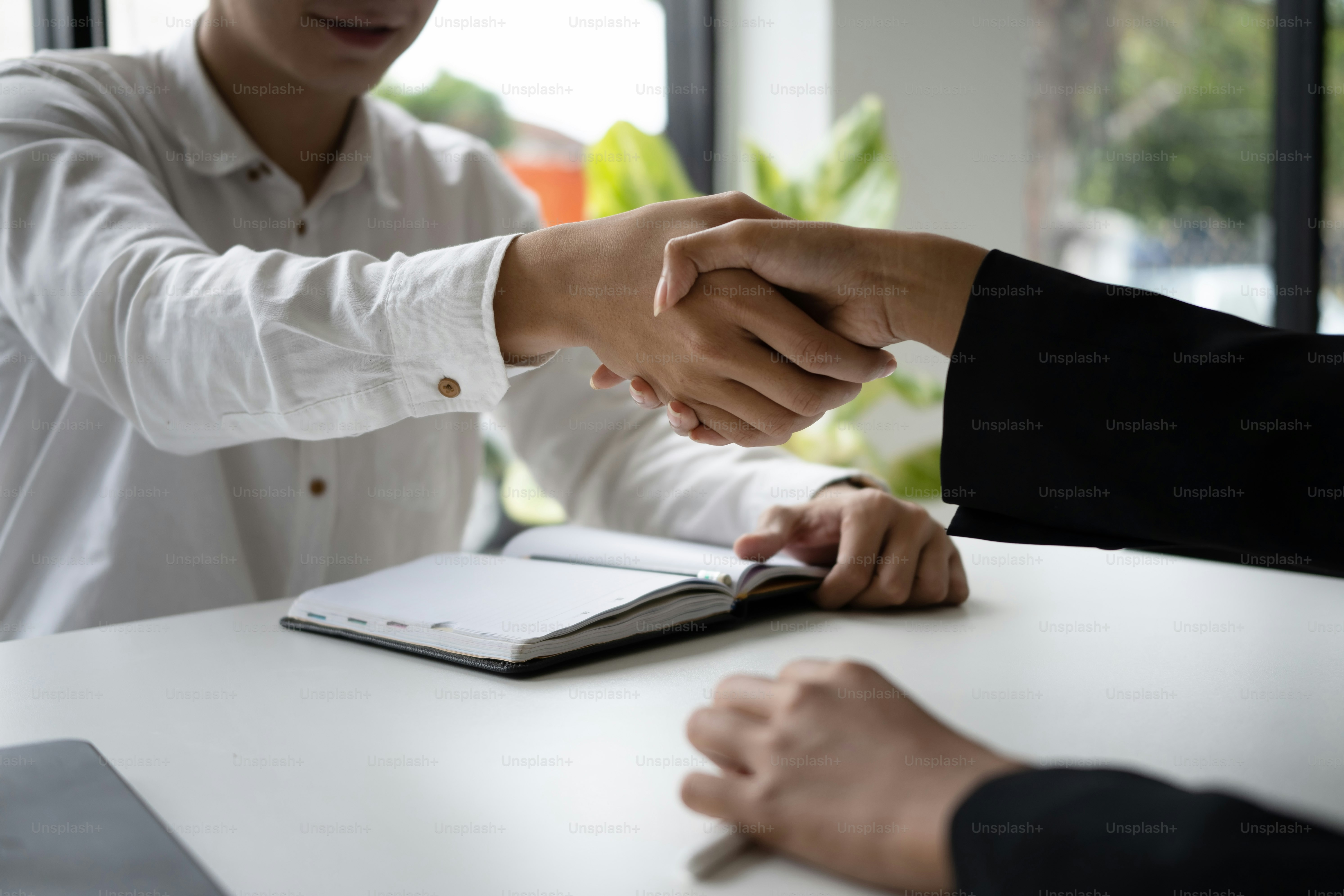 Referral vs affiliate program - profesionální setkání