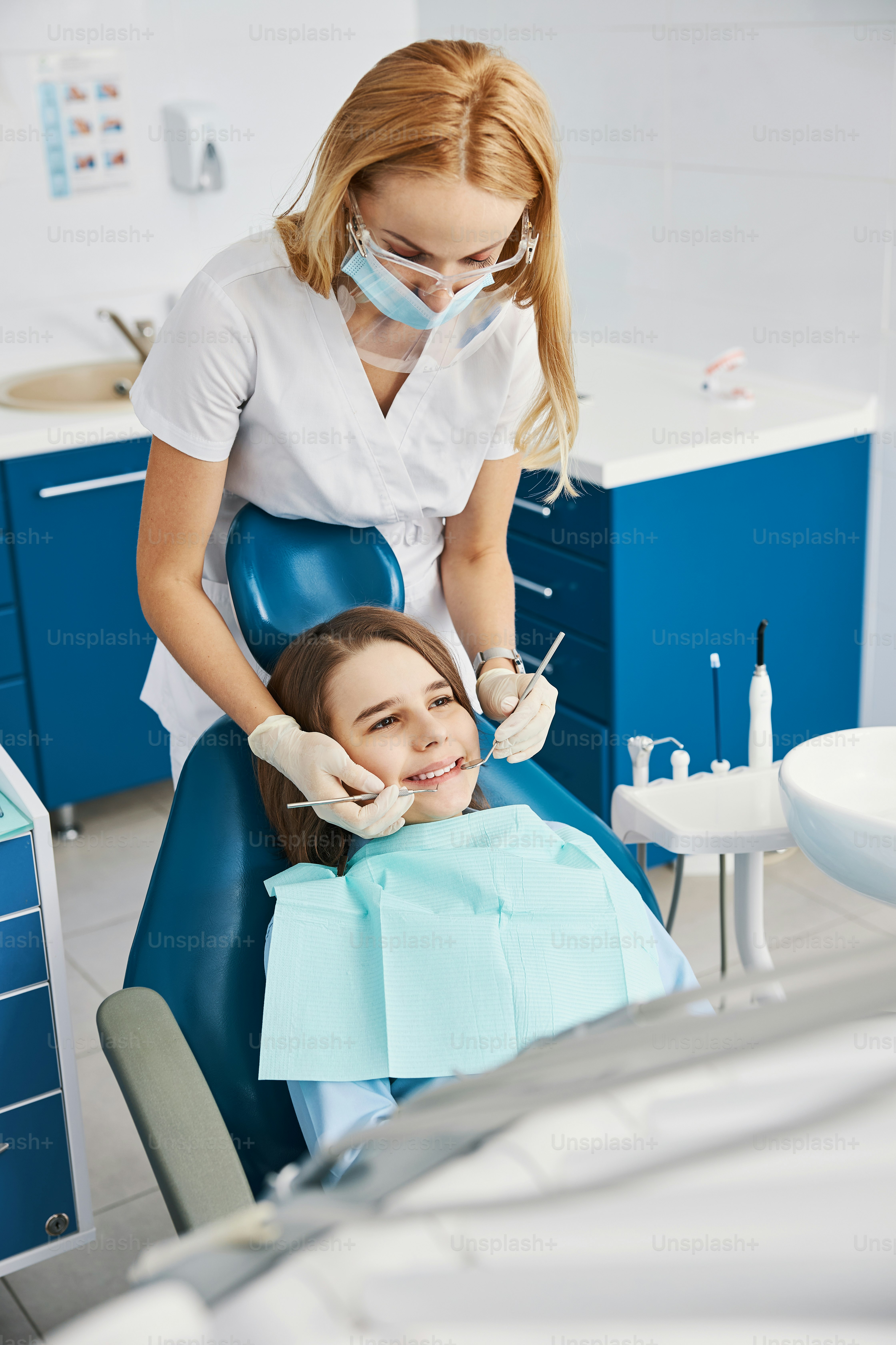 What Qualifies as a Cosmetic Dentistry Dawson Creek Emergency?