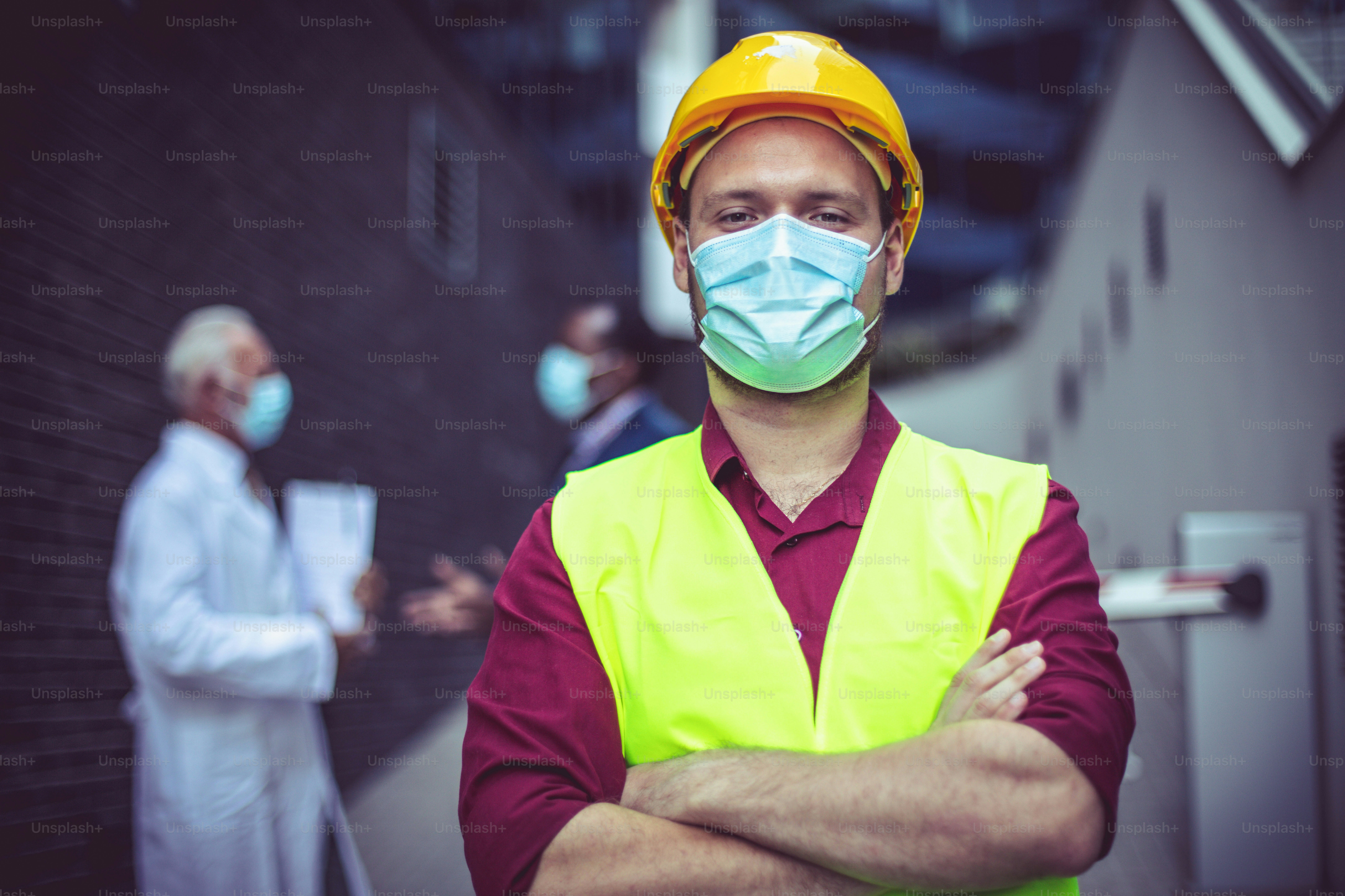 premium_photo-1661682969853-39f024565fa9?ixid=M3wxMjA3fDB8MXxzZWFyY2h8MTd8fHNraWxsZWQlMjBuZWdsaWdlbmNlJTIwY2xhaW1zJTIwY29uY2VybmluZyUyMHNvY2lhbCUyMGVtcGxveWVlc3xlbnwwfHx8fDE3NjU5OTgwNDd8MA\u0026ixlib=rb-4.1.0