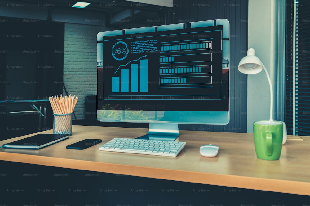 Business visual data analyzing technology by creative computer software