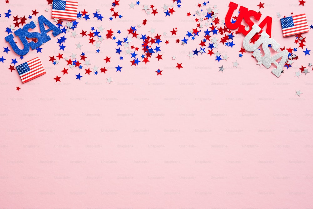 紙吹雪の星と幸せな退役軍人の日のバナーモックアップ。アメリカ独立記念日、アメリカ労働者の日、メモリアルデー、米国選挙のコンセプト。