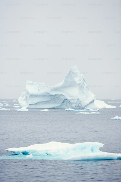 Largest Icebergs Ever Recorded: Frozen Giants Bigger Than Entire Countries
