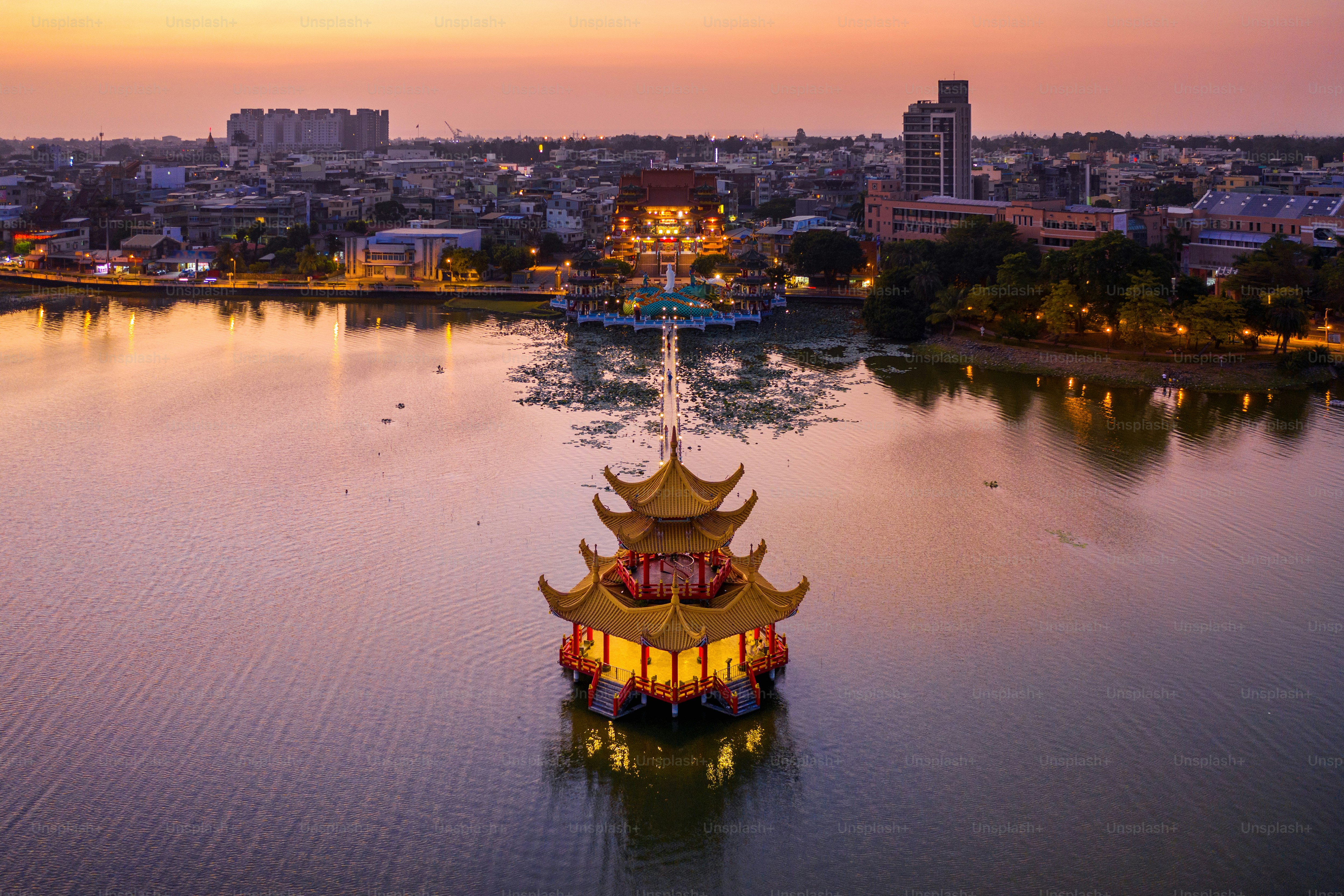 Wuliting pavilion at twilight. Kaohsiung's famous tourist attractions in Taiwan.