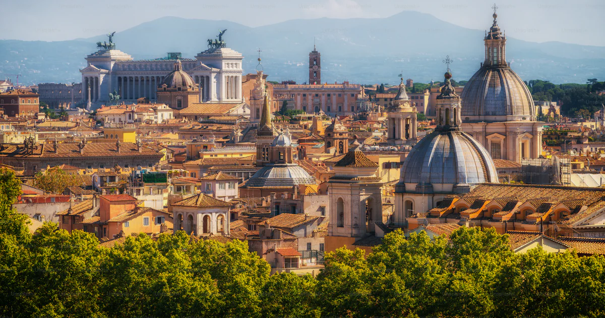 Foto El horizonte de Roma en el centro de la ciudad con vistas ...