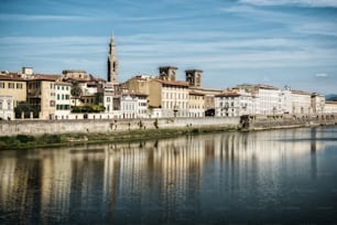 Altstadt von Florenz Skyline in Italien. Florenz ist die Hauptstadt der Region Toskana in Mittelitalien. Florenz war das Zentrum des mittelalterlichen Handels Italiens und die reichsten Städte der vergangenen Ära.