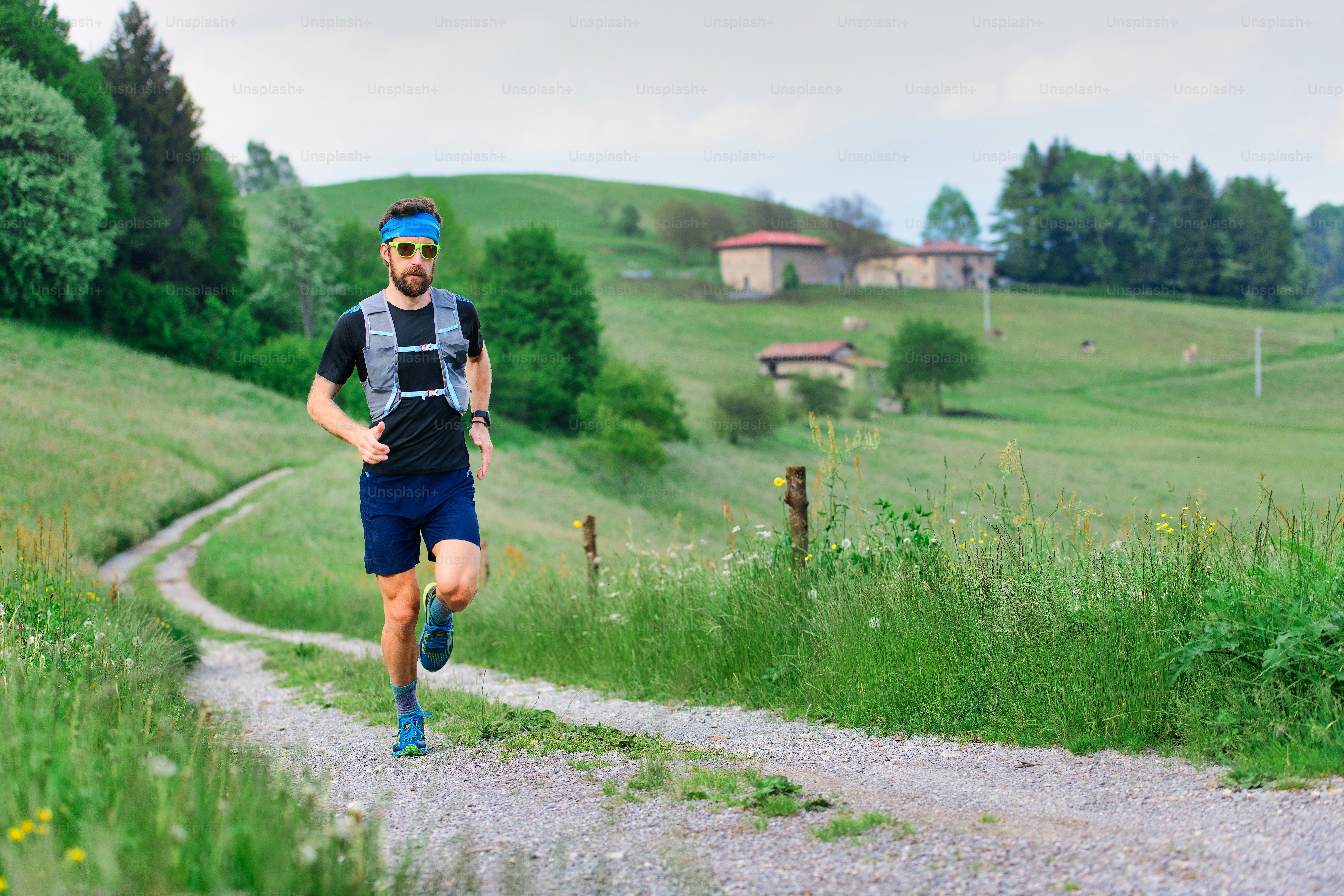 premium_photo-1661950112930-32338b84b311?ixid=M3wxMjA3fDB8MXxzZWFyY2h8MXx8b3JvcGF4JTIwbGl2ZSUyMGJlaW0lMjBtYXJhdGhvbiUyMGluJTIwbHV6ZXJuJTIwLSUyMG1lbGR1bmdlbiUyMC0lMjBtYXJhdGhvbnxlbnwwfHx8fDE3NTIyMTE2NjF8MA\u0026ixlib=rb-4.1.0