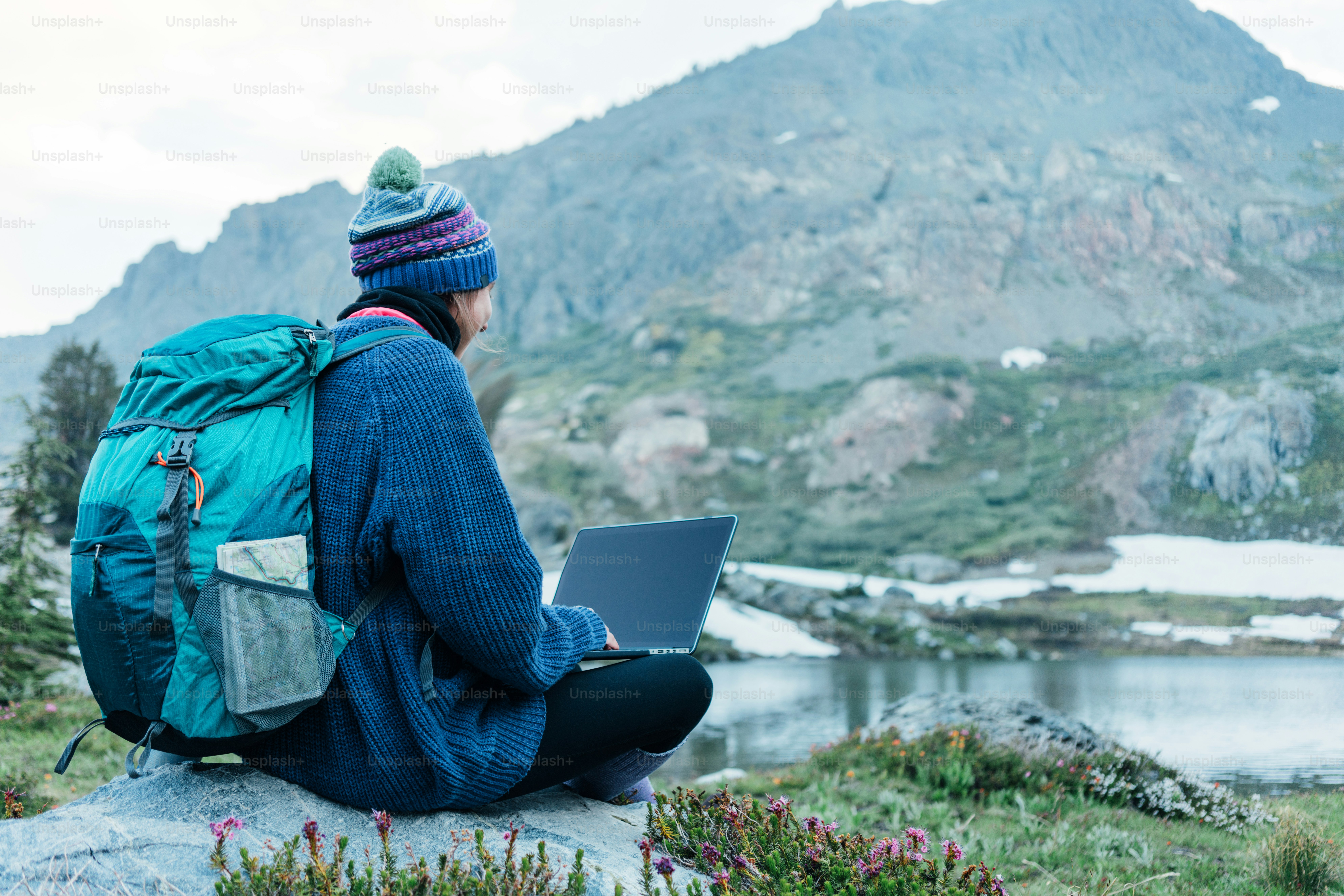 Wanderlust and Wi-Fi: Embracing the Digital Nomad Lifestyle