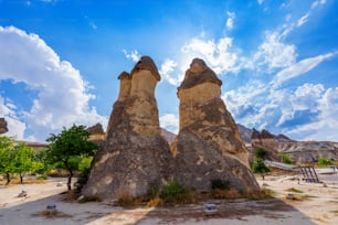 Chimeneas de hadas en Capadocia, Turquía.