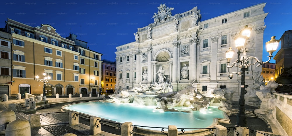 Fontana di Trevi - la più famosa delle fontane di Roma. Italia.