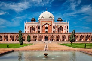 Tomba di Humayun. Delhi, India. Patrimonio mondiale dell'UNESCO. Vista frontale