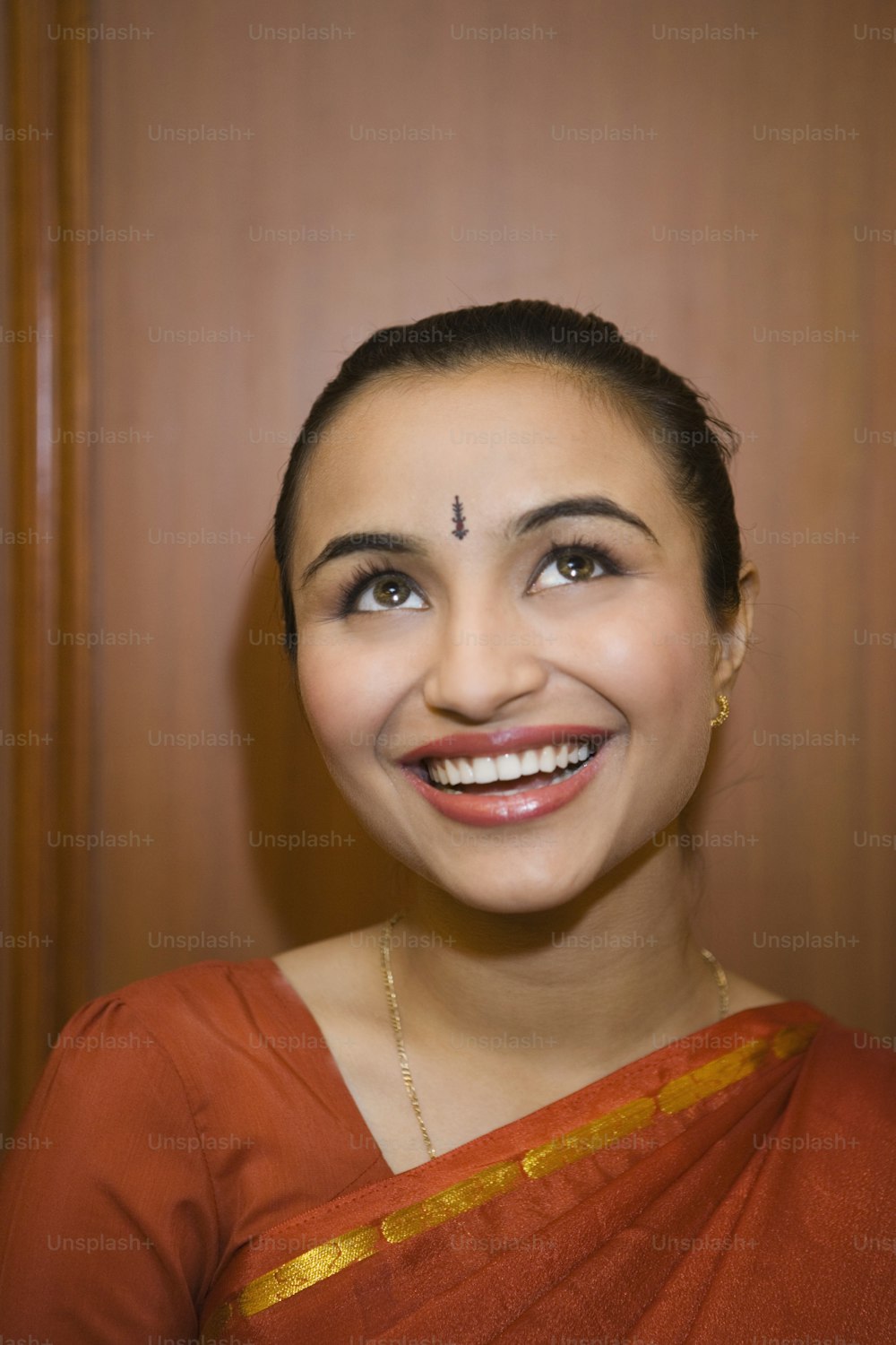 Premium AI Image  Simple looking Indian girl wearing a saree