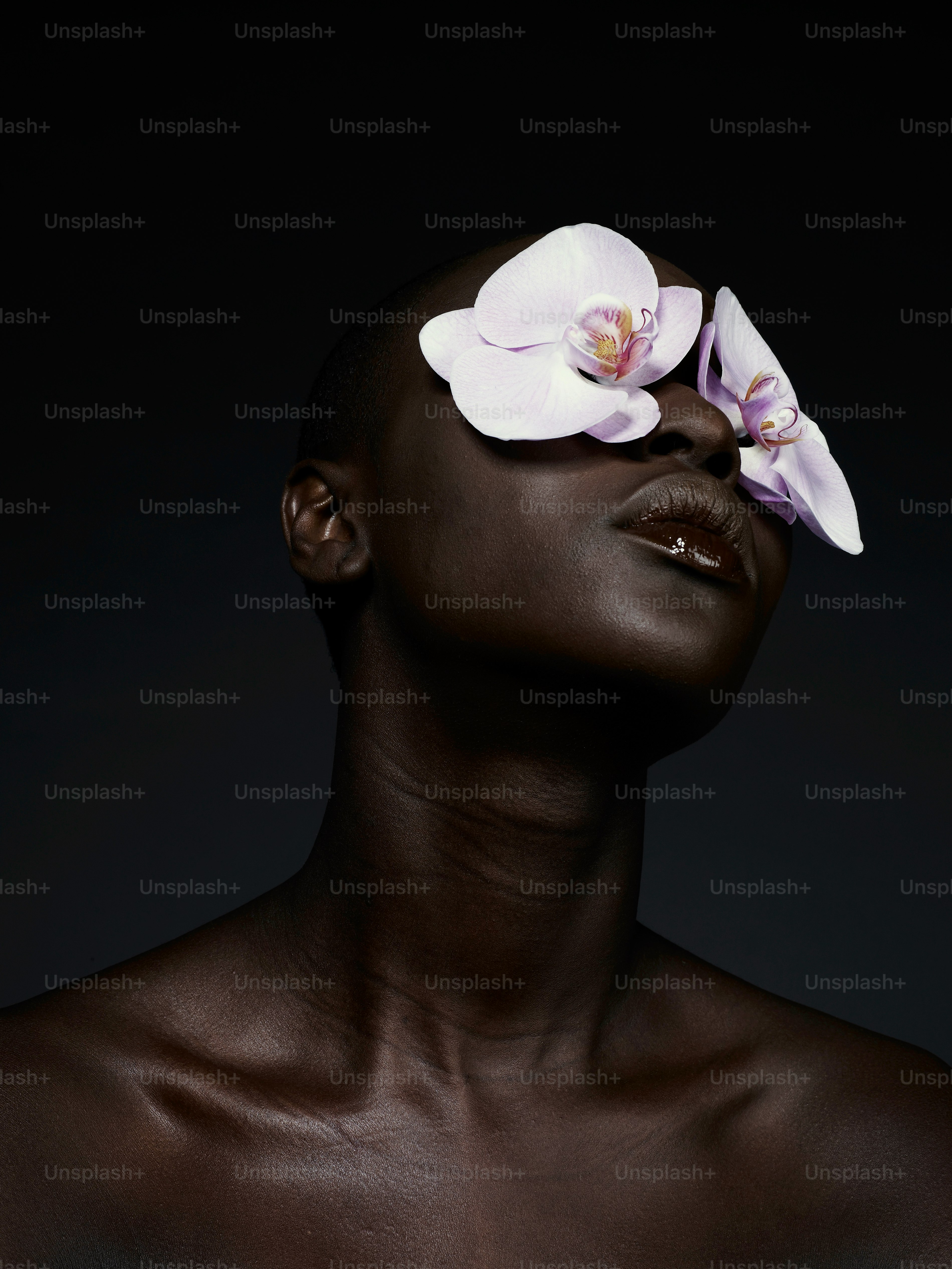 A woman with a flower in her hair photo – Relaxation Image on Unsplash