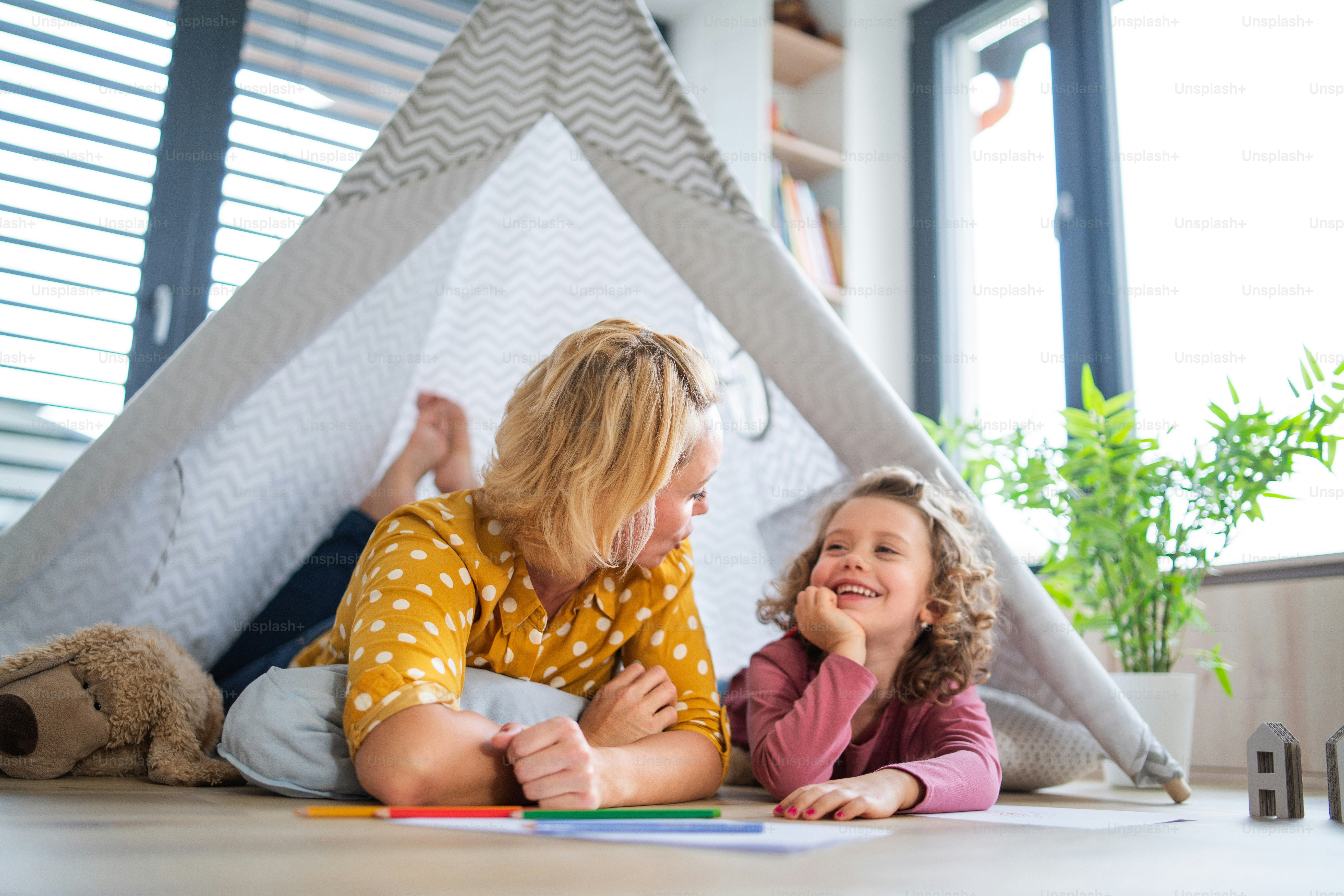Single Parent Pictures | Download Free Images on Unsplash