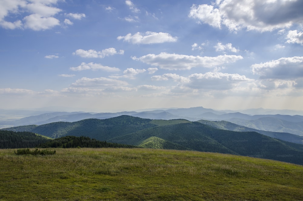 Montagne slovacche: Bellissimo paesaggio in estate.