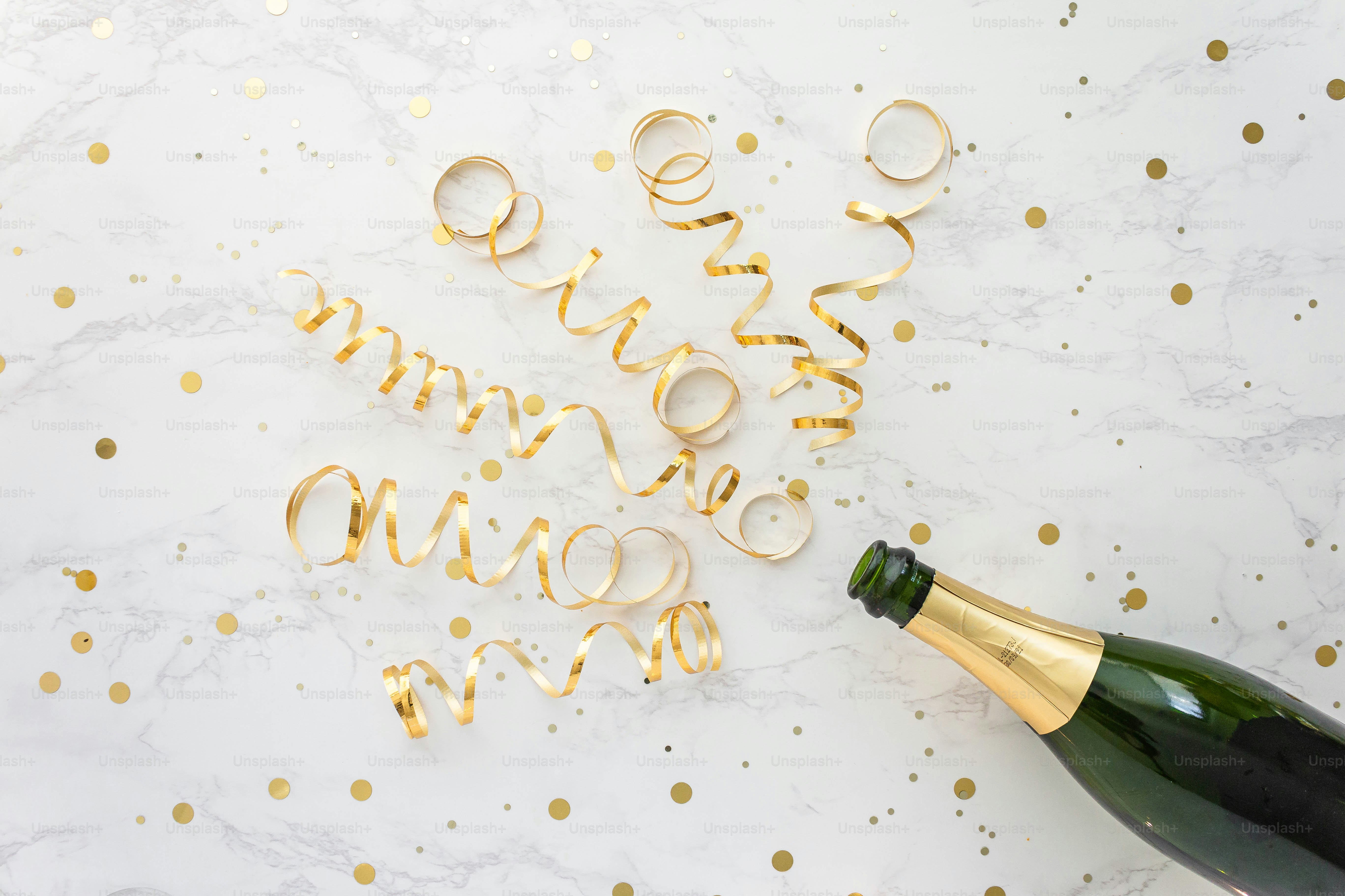 premium_photo-1663840297376-c73ed09e98f1?ixid=M3wxMjA3fDB8MXxzZWFyY2h8MTd8fGt1ZG9zfGVufDB8fHx8MTc2NTU1Mjc1OXww\u0026ixlib=rb-4.1.0