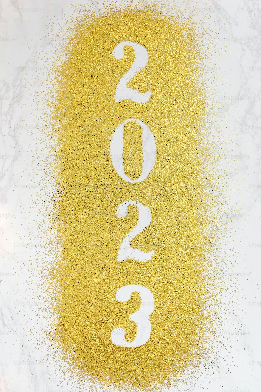 a white and yellow background with the year 2013 and 2013 written on it