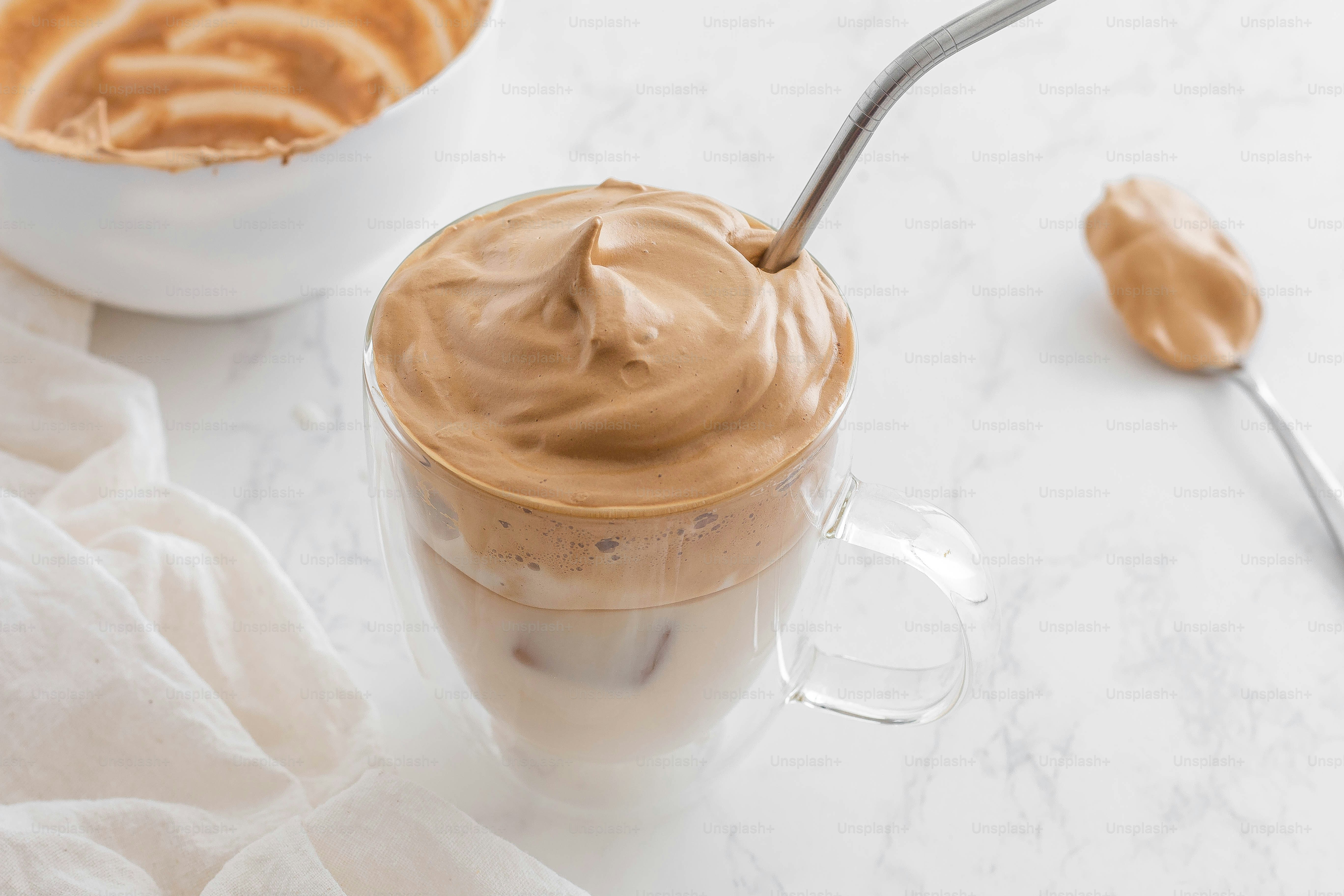 Imagem de um frapuccino de chocolate