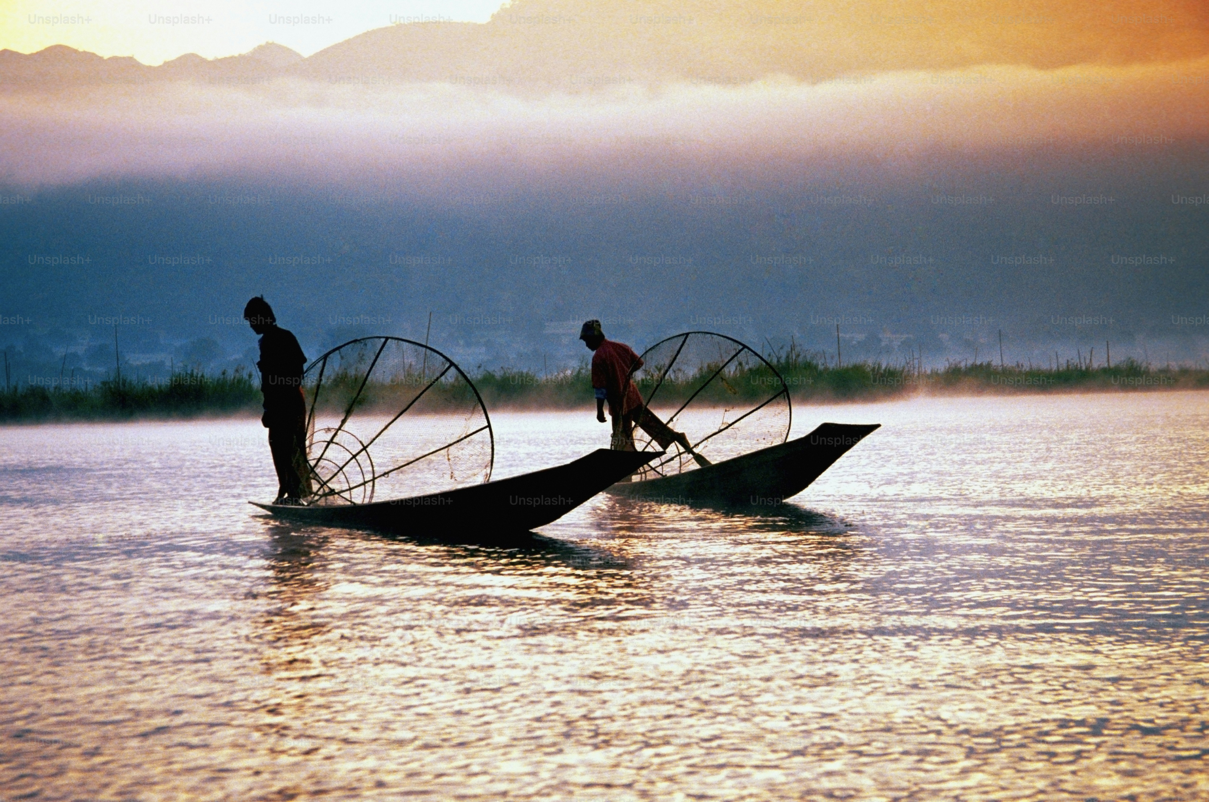 Barque sur les rivières de Ninh Binh