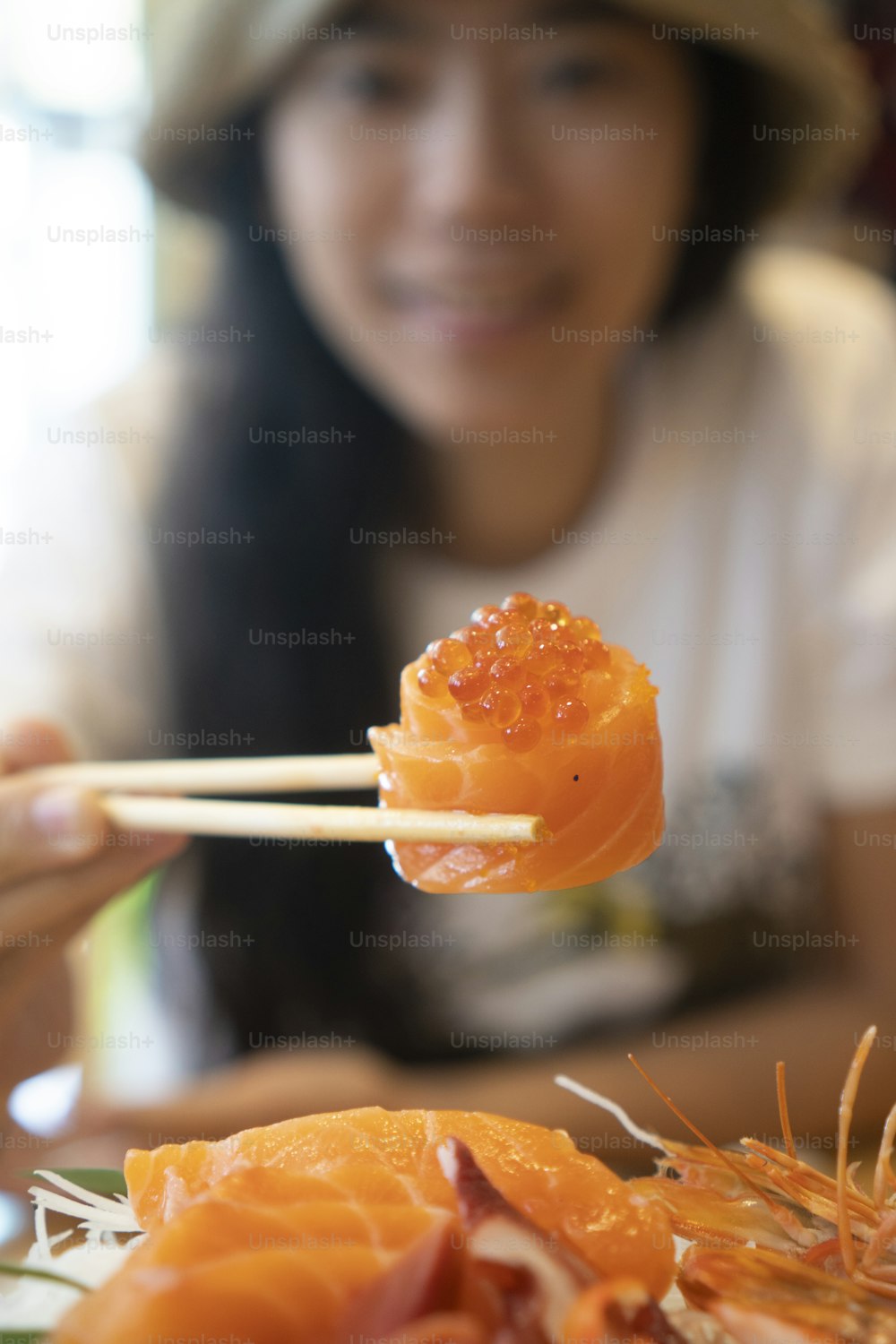 Uova di salmone Sushi, cibo giapponese