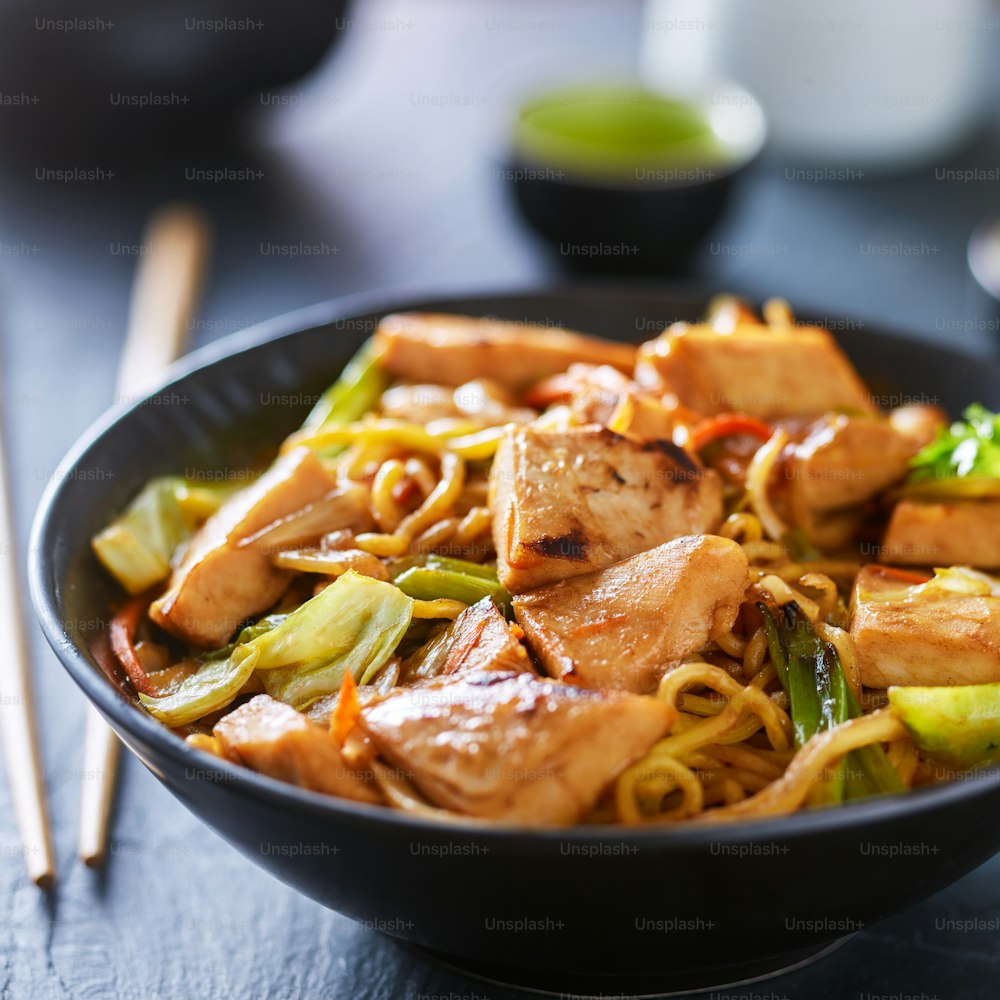 bowl of japanese chicken yakisoba close up