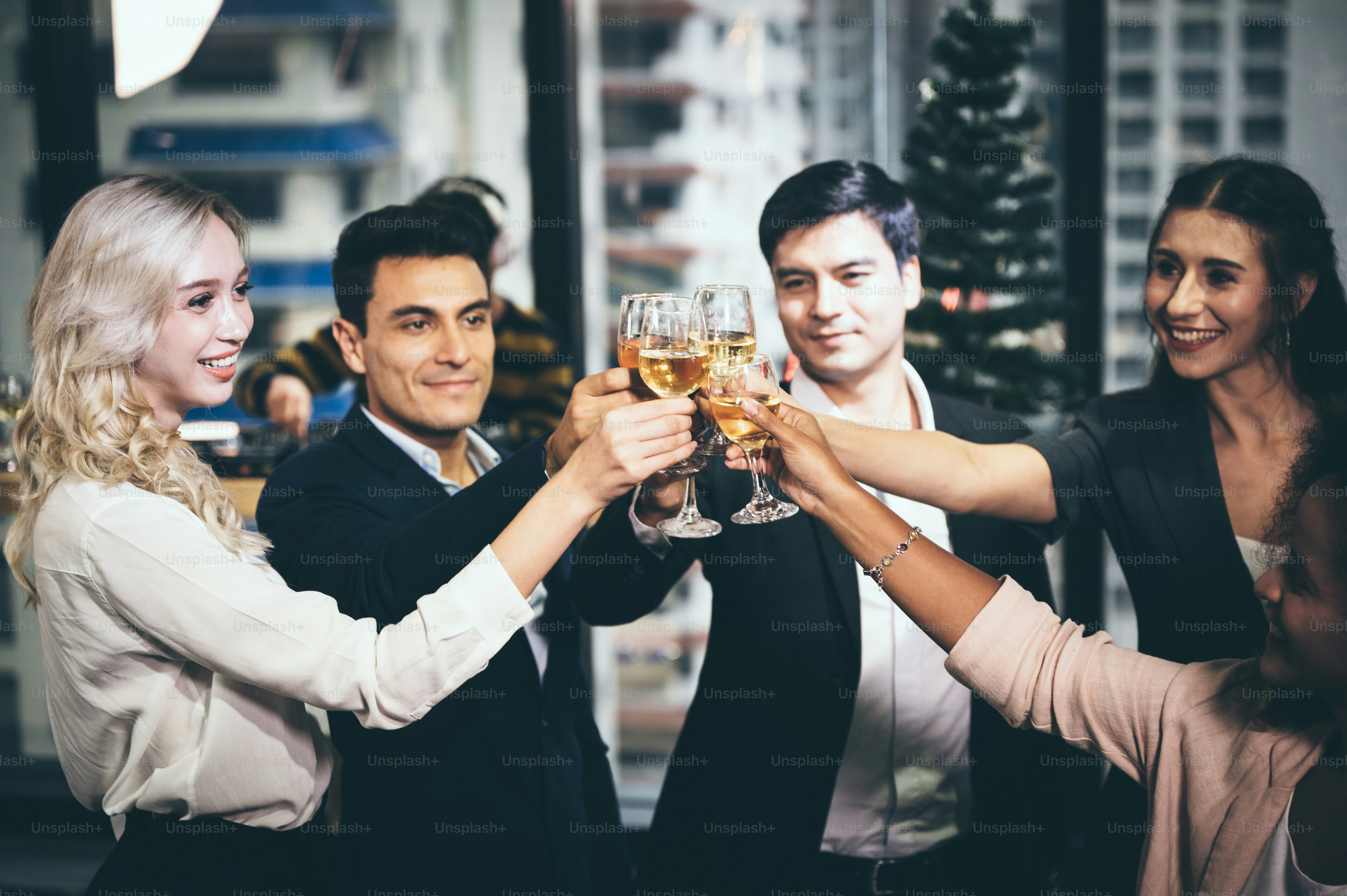 Conceito de Sucesso da Festa de Festa de Pessoas de Negócios