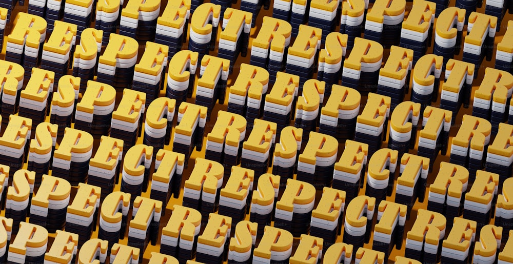 Las letras están formadas por bloques amarillos y blancos