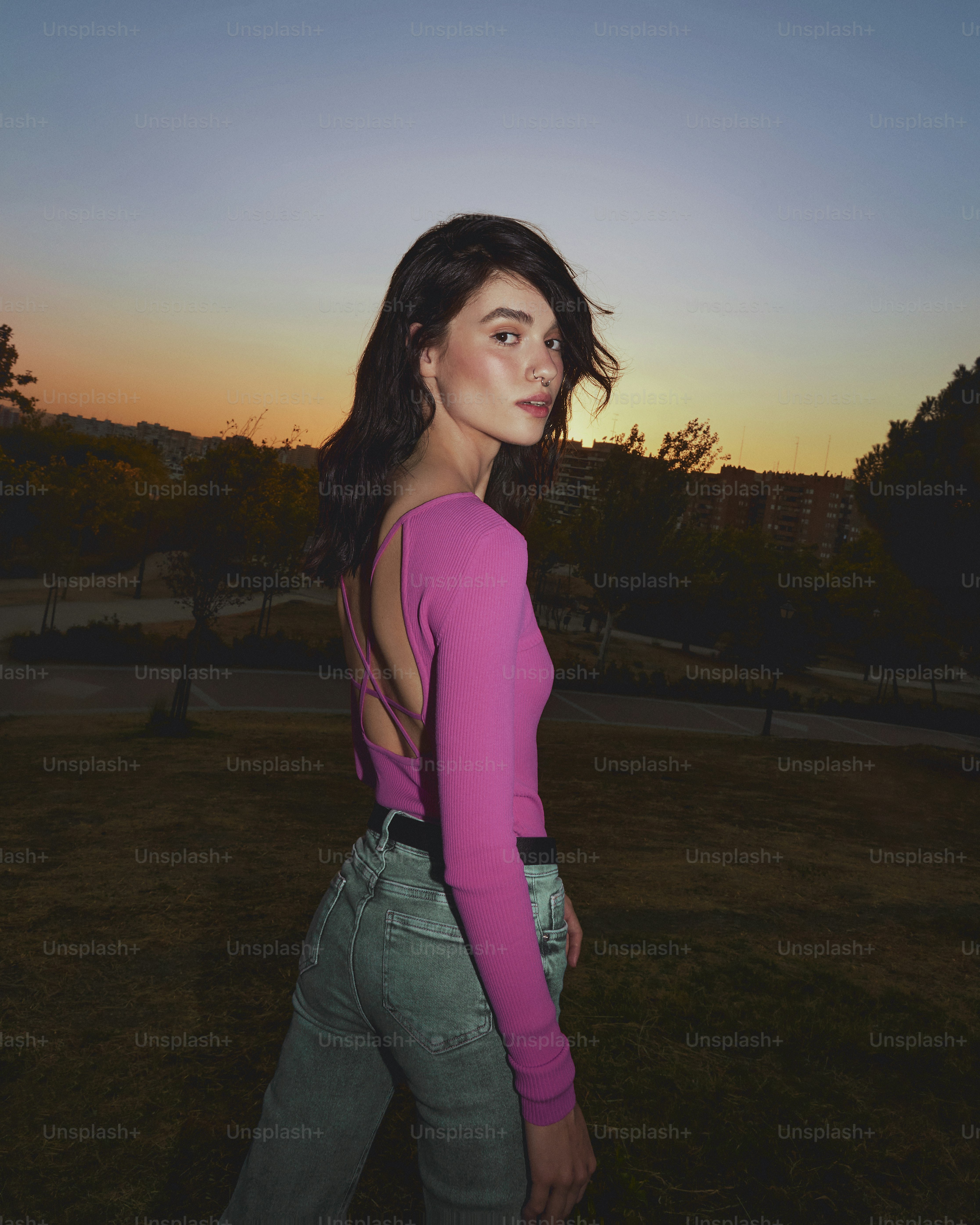 1000+ 마른 소녀 사진 | Unsplash에서 무료 이미지 다운로드