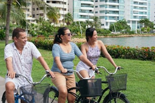 Fahrradfahrer im Stadtpark
